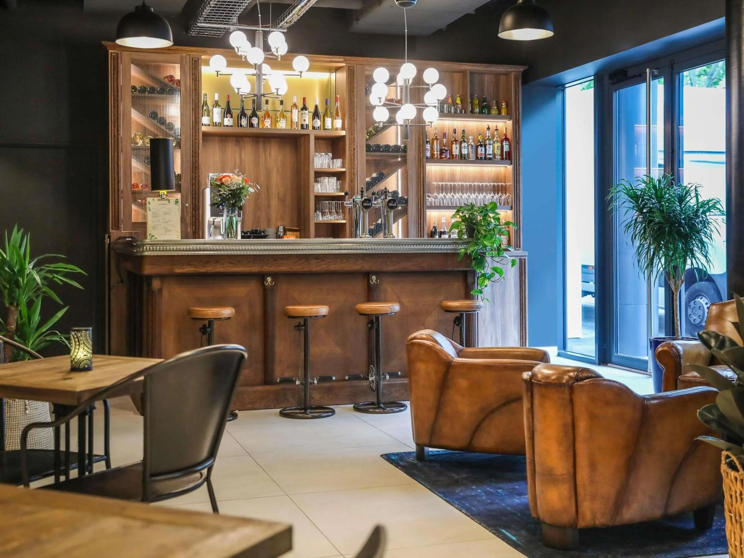 Lounge or bar in ibis Styles Puteaux Paris La Defense