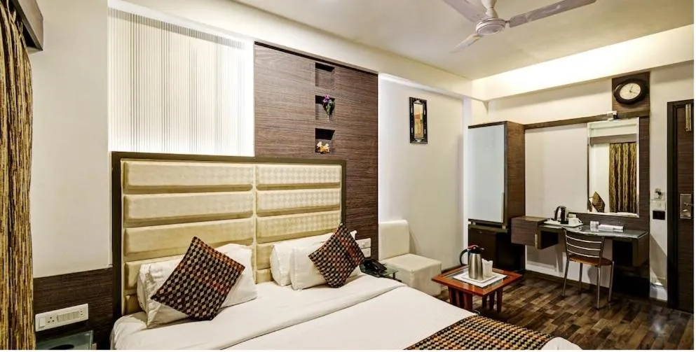 Bed in Atithi The Hotel