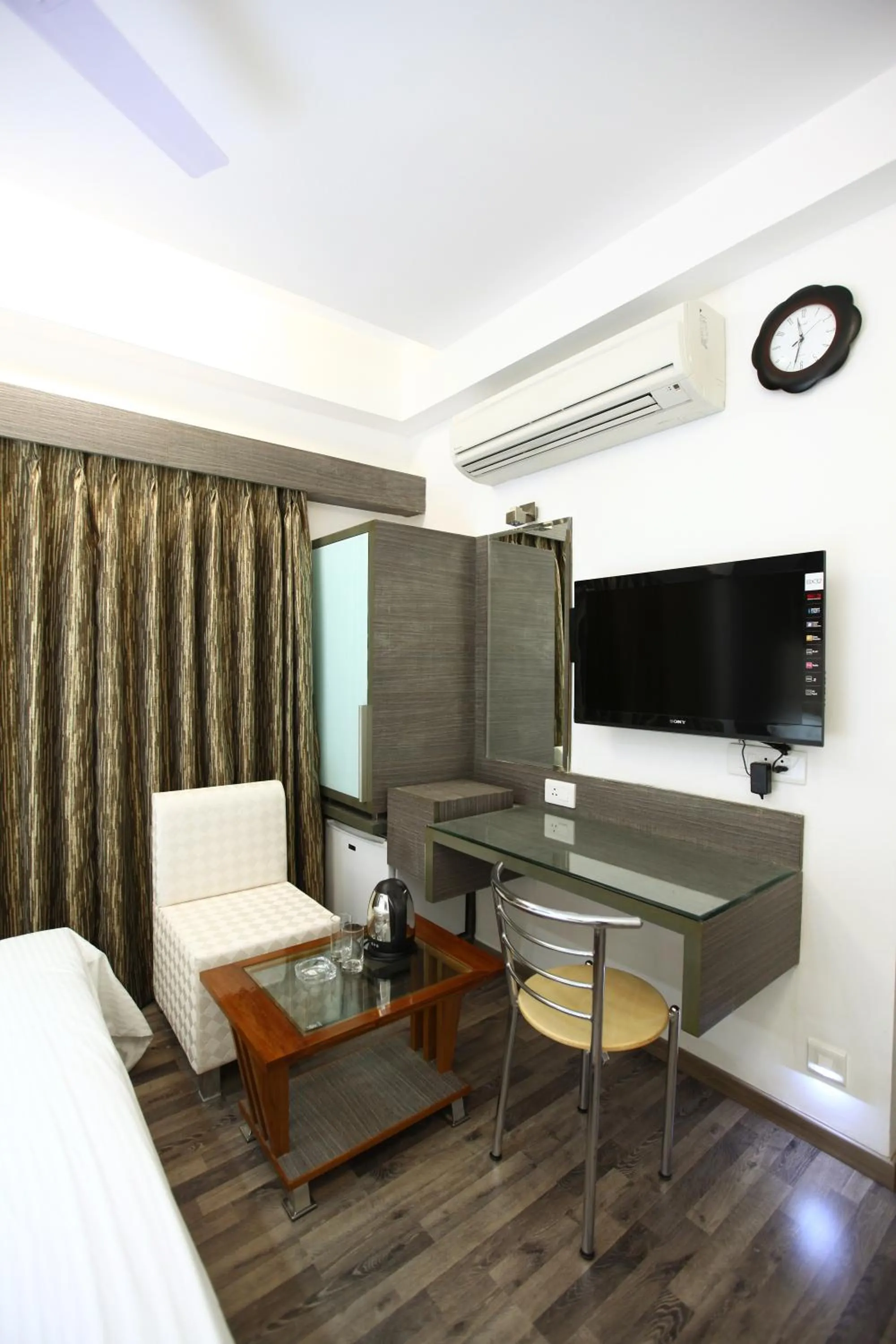 TV and multimedia in Atithi The Hotel