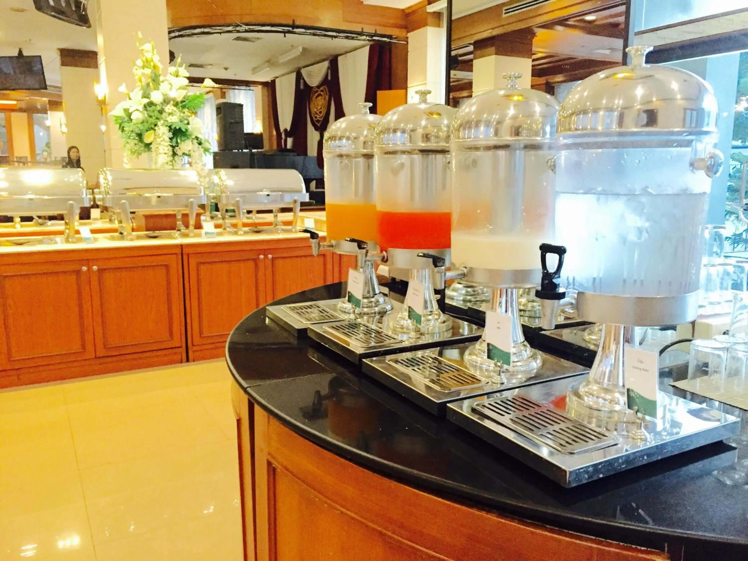 Green World Palace Hotel