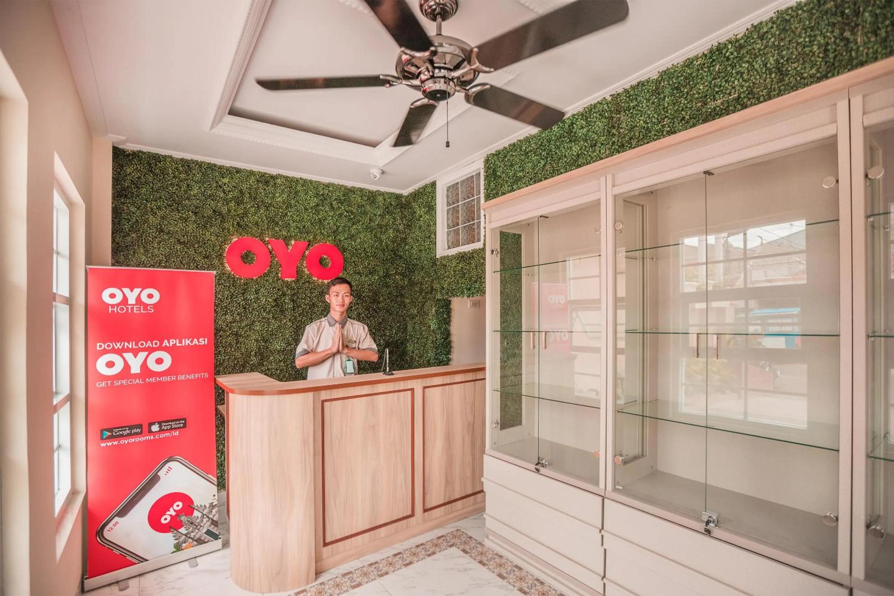 Lobby or reception in Capital O 371 Kwitang Guest House