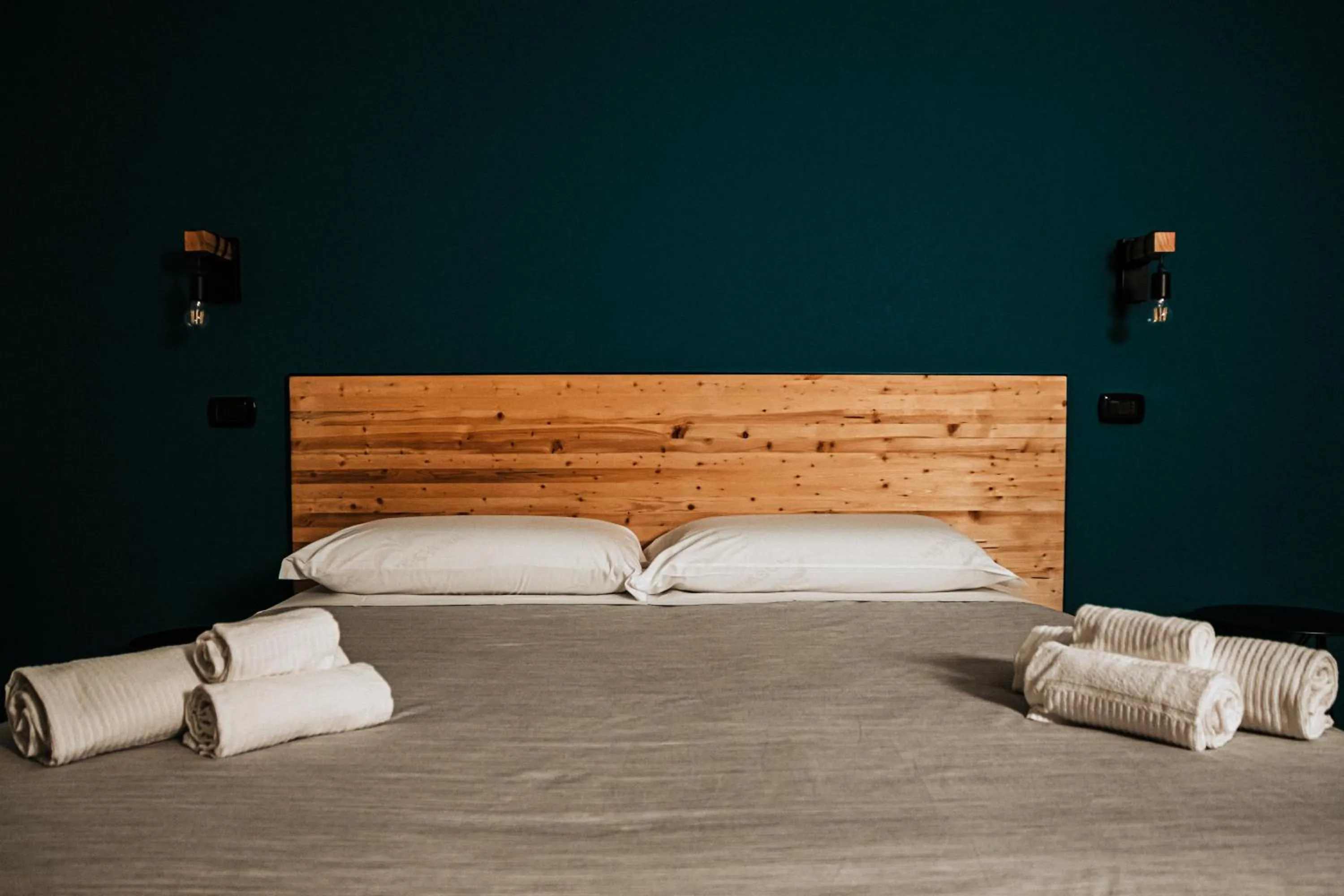 Bed in TRAVEL STATION Bedandbreakfast