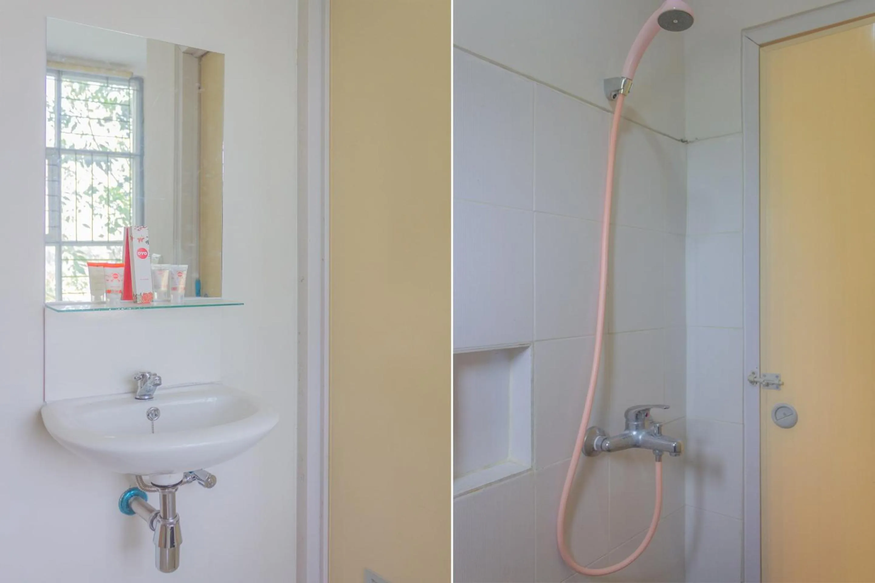 Bedroom in Hotel O 77 Guesthouse