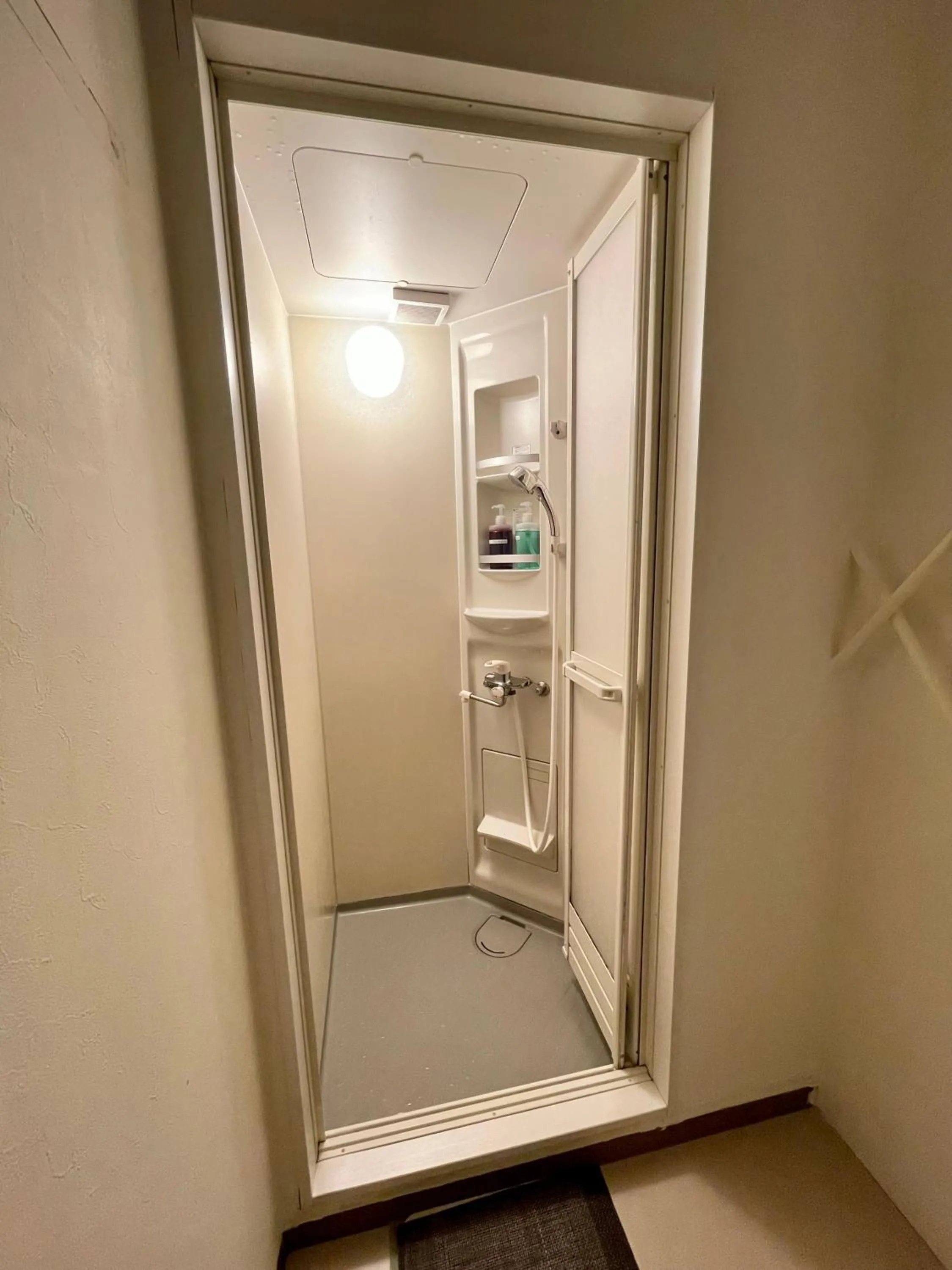 Shower in Nomad Hostel East