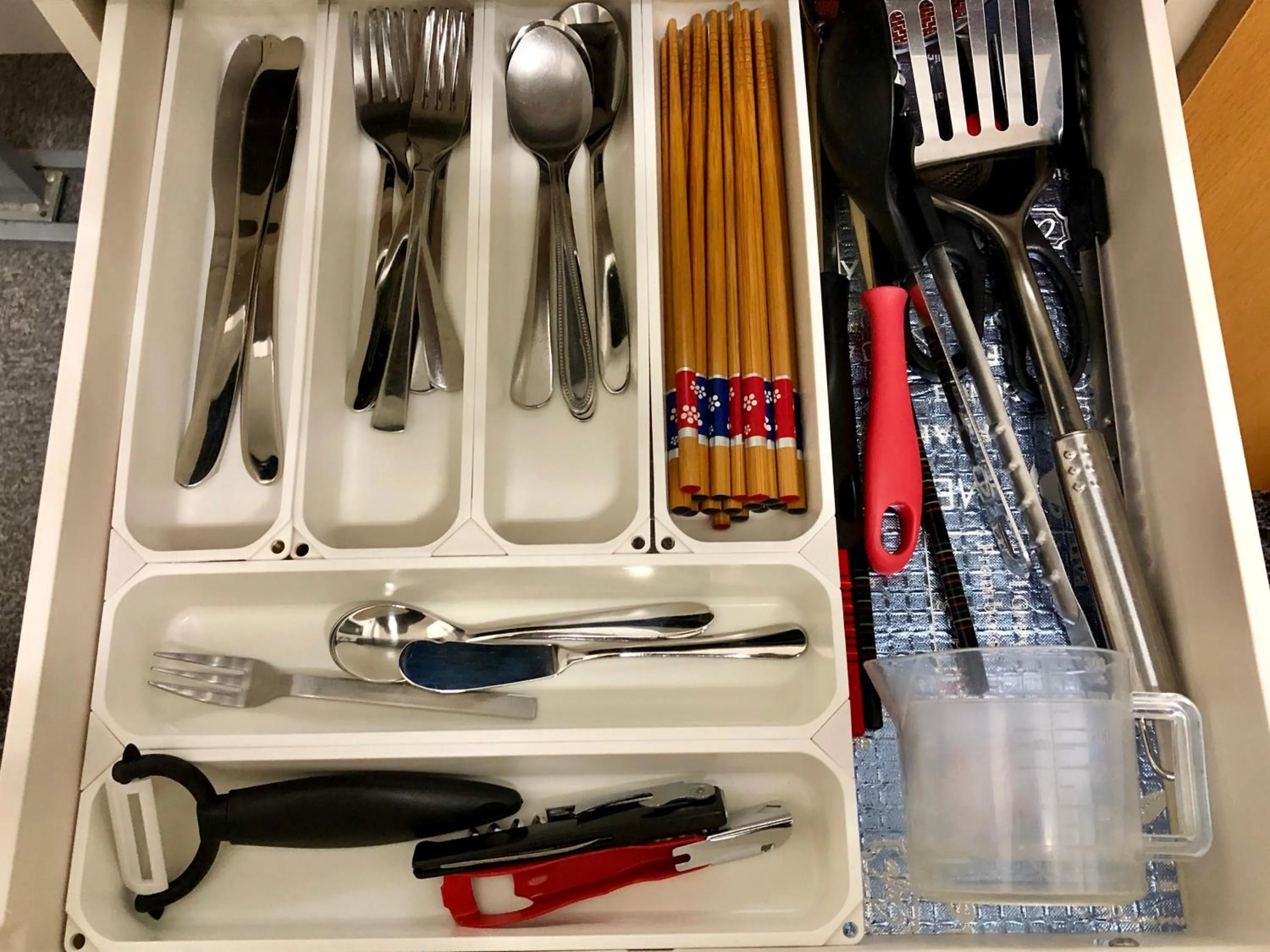 Communal kitchen in Nomad Hostel East