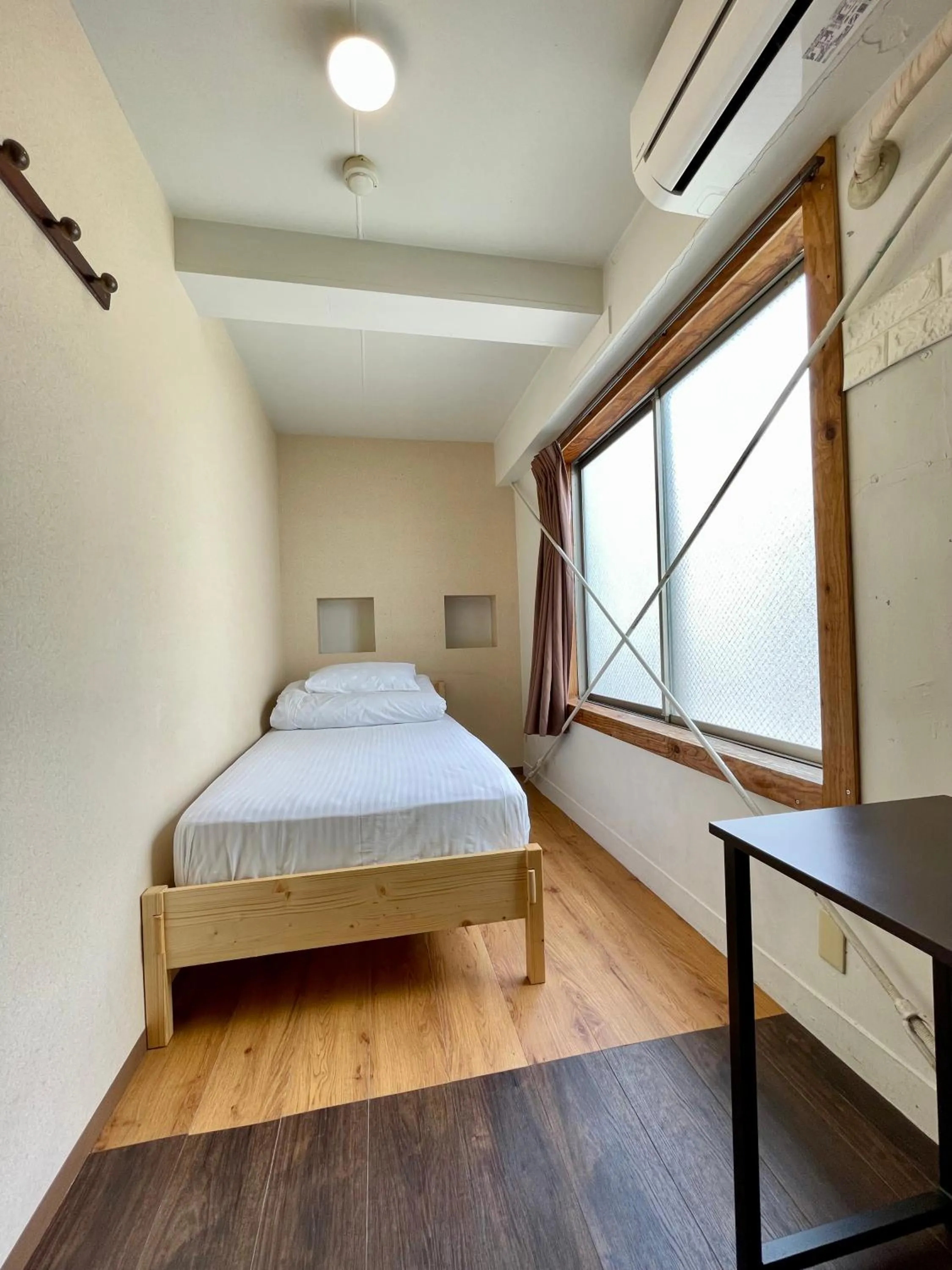 Photo of the whole room, Bed in Nomad Hostel East
