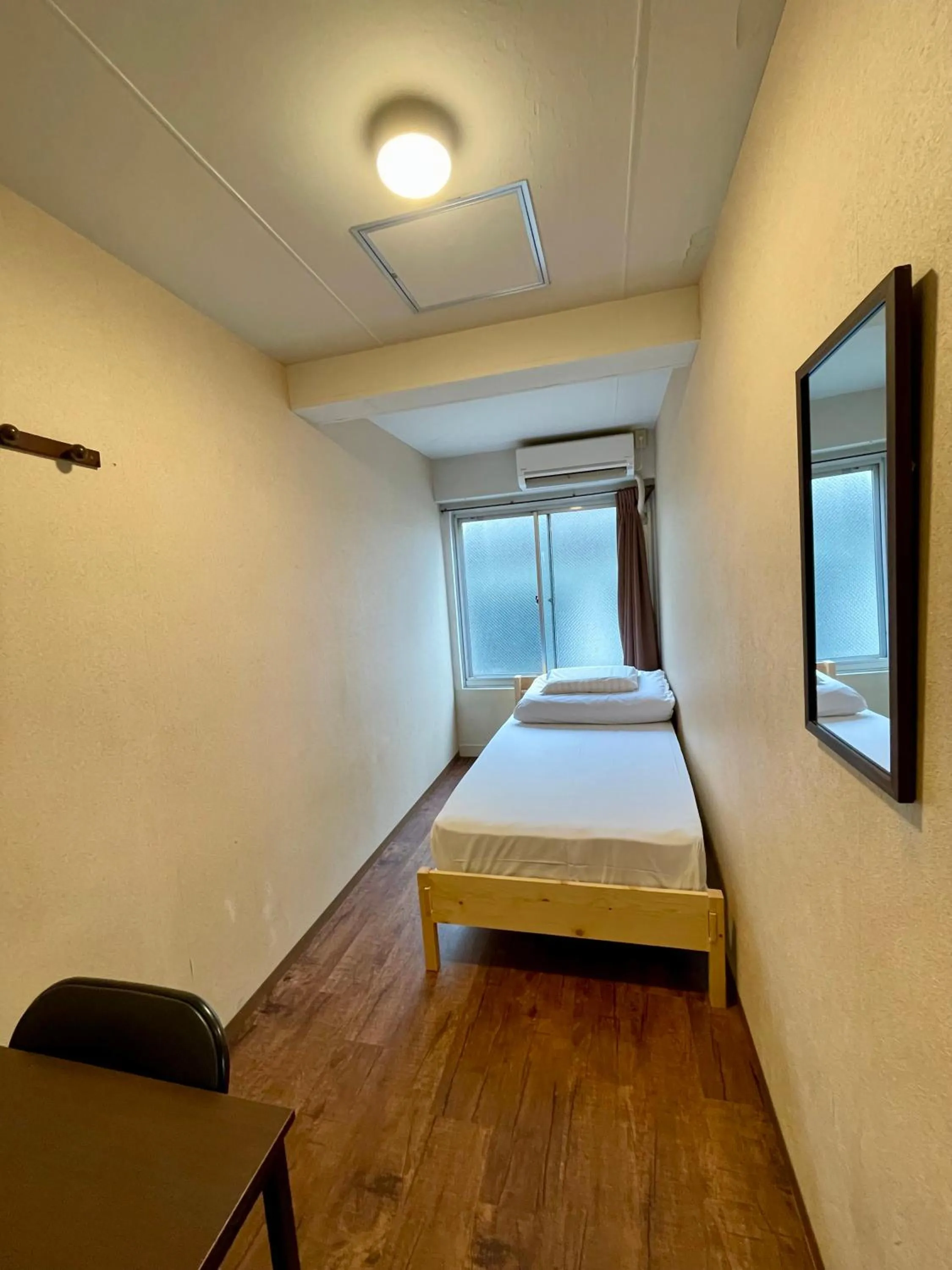 Photo of the whole room, Bed in Nomad Hostel East