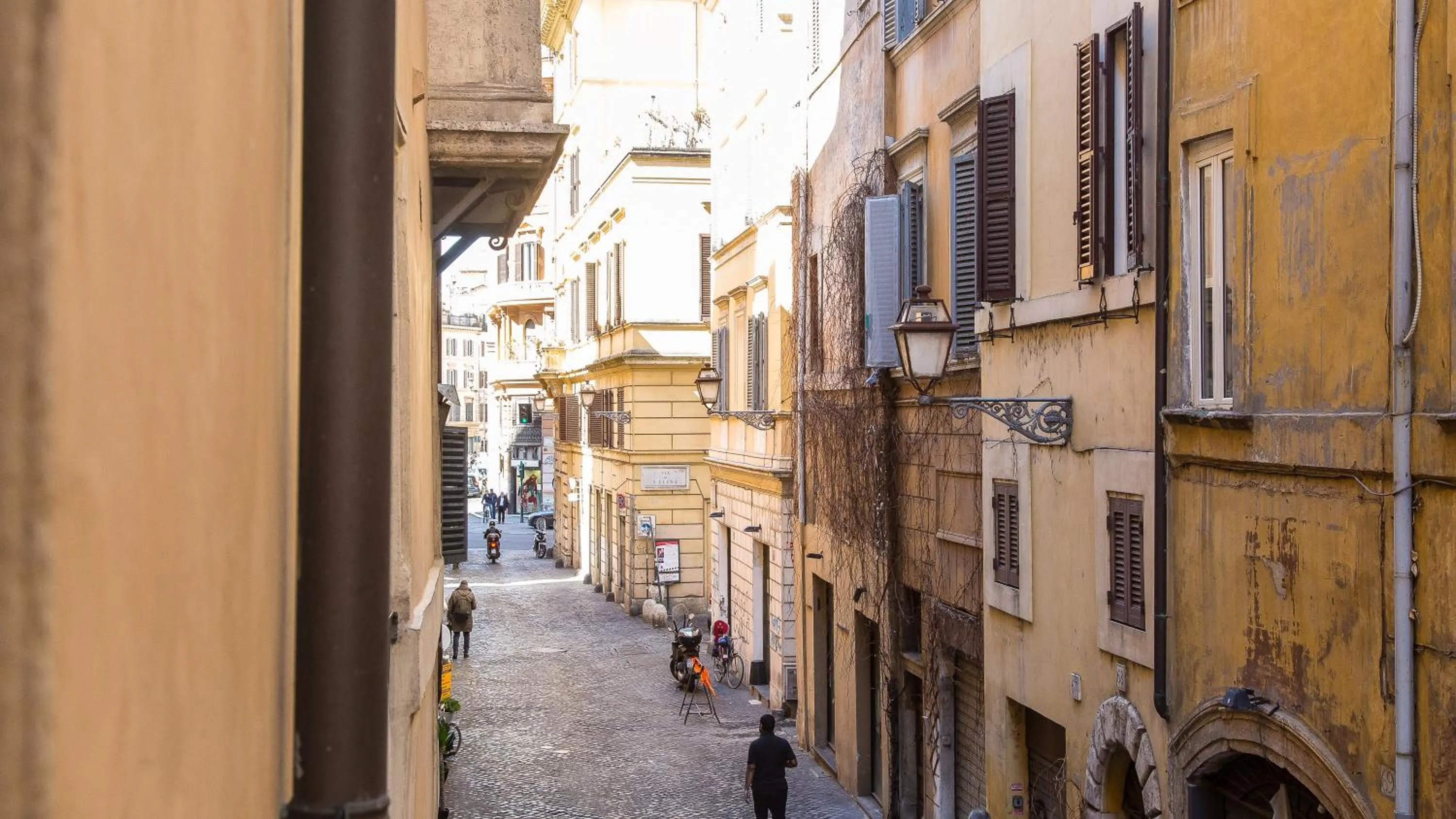 City view in Rental in Rome Falegnami