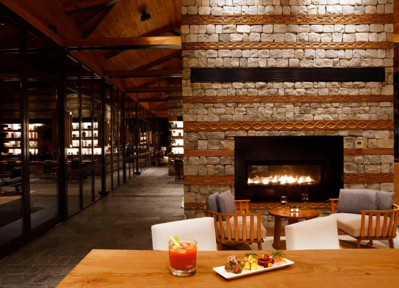 Lounge or bar in Taj Rishikesh Resort & Spa Uttarakhand