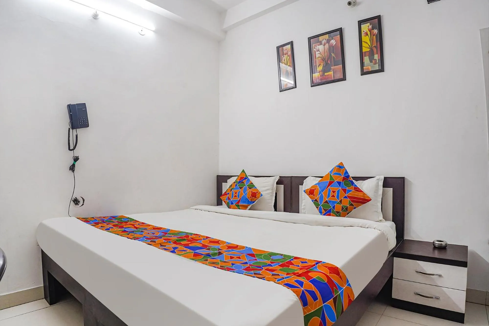 Bed in FabHotel The Vinayak