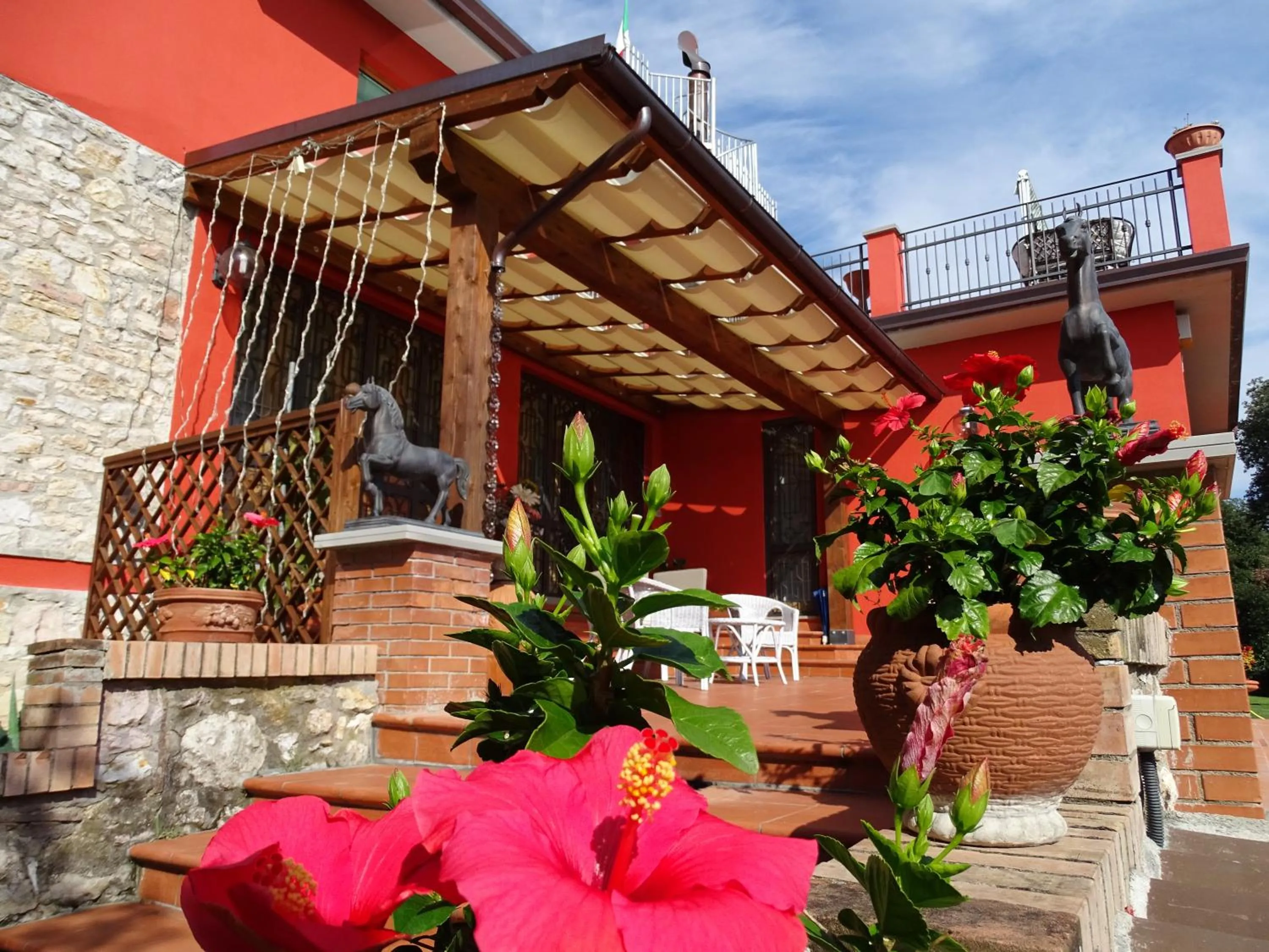 Property building in B&B Spring