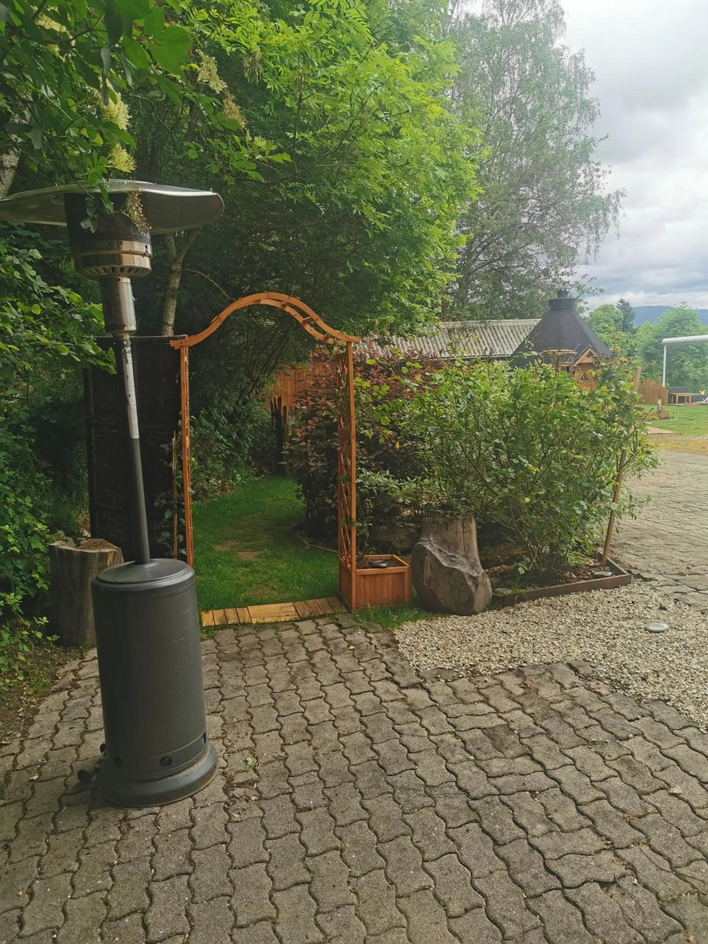 Garden in Le Bouton d'Or