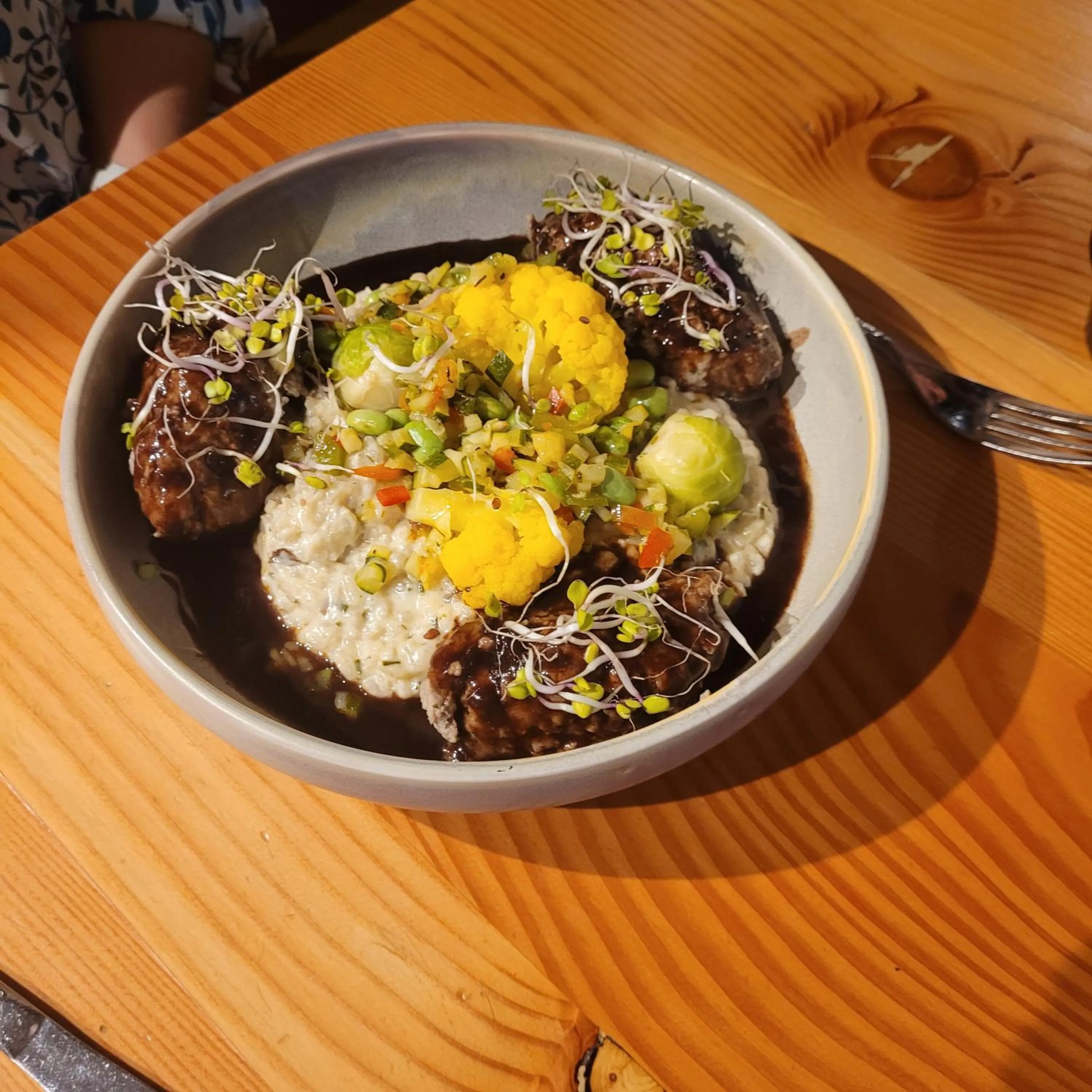 Lunch in Le Bouton d'Or