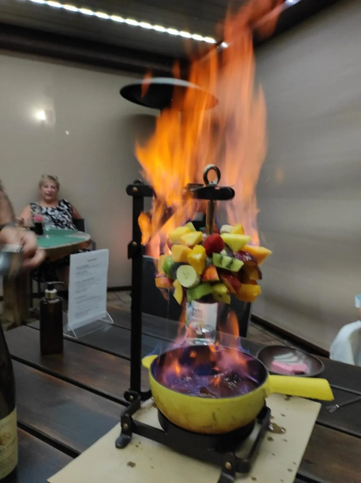 Food and drinks in Le Bouton d'Or