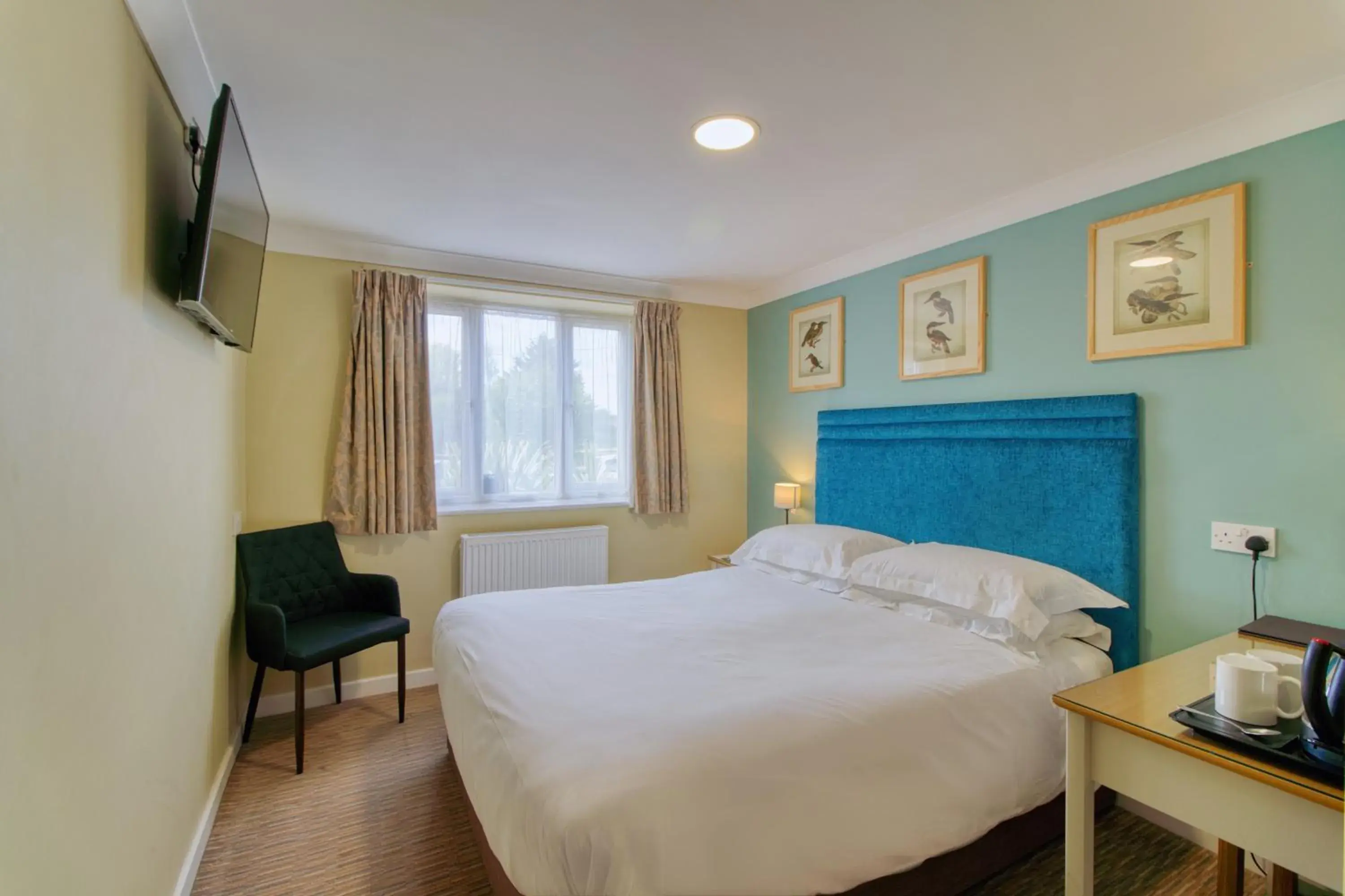 Bed in The Bridge House; BW Signature Collection Bed in The Bridge House; BW Signature Collection