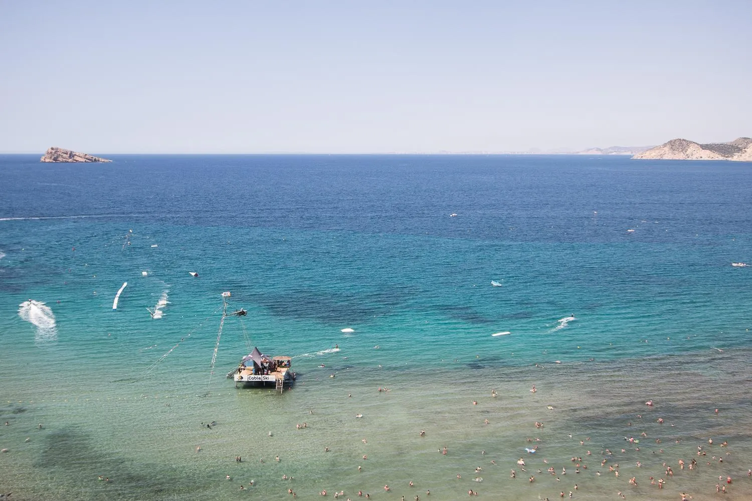 Day in Apartamentos Las Carabelas