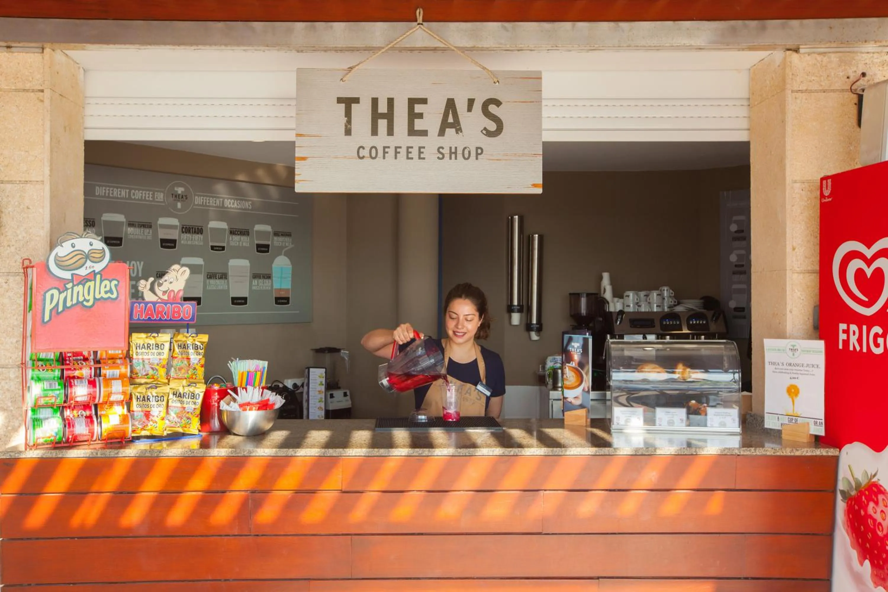 Lounge or bar in Grupotel Alcudia Pins