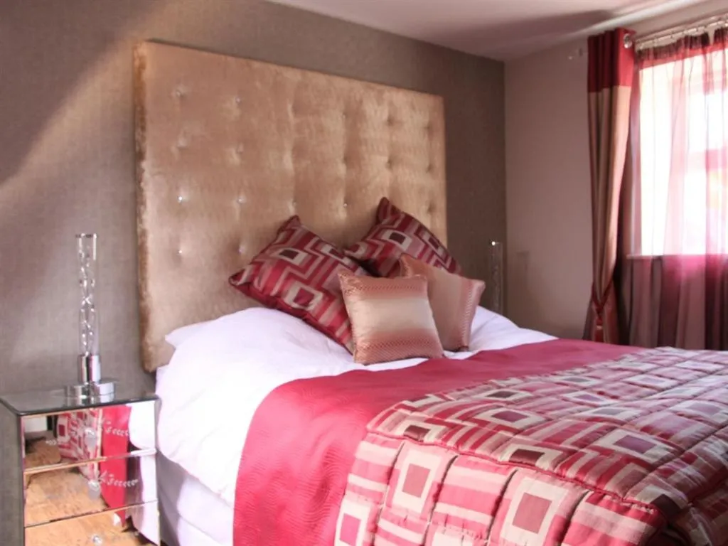 Bedroom, Bed in Wall Hill Farm Guest House