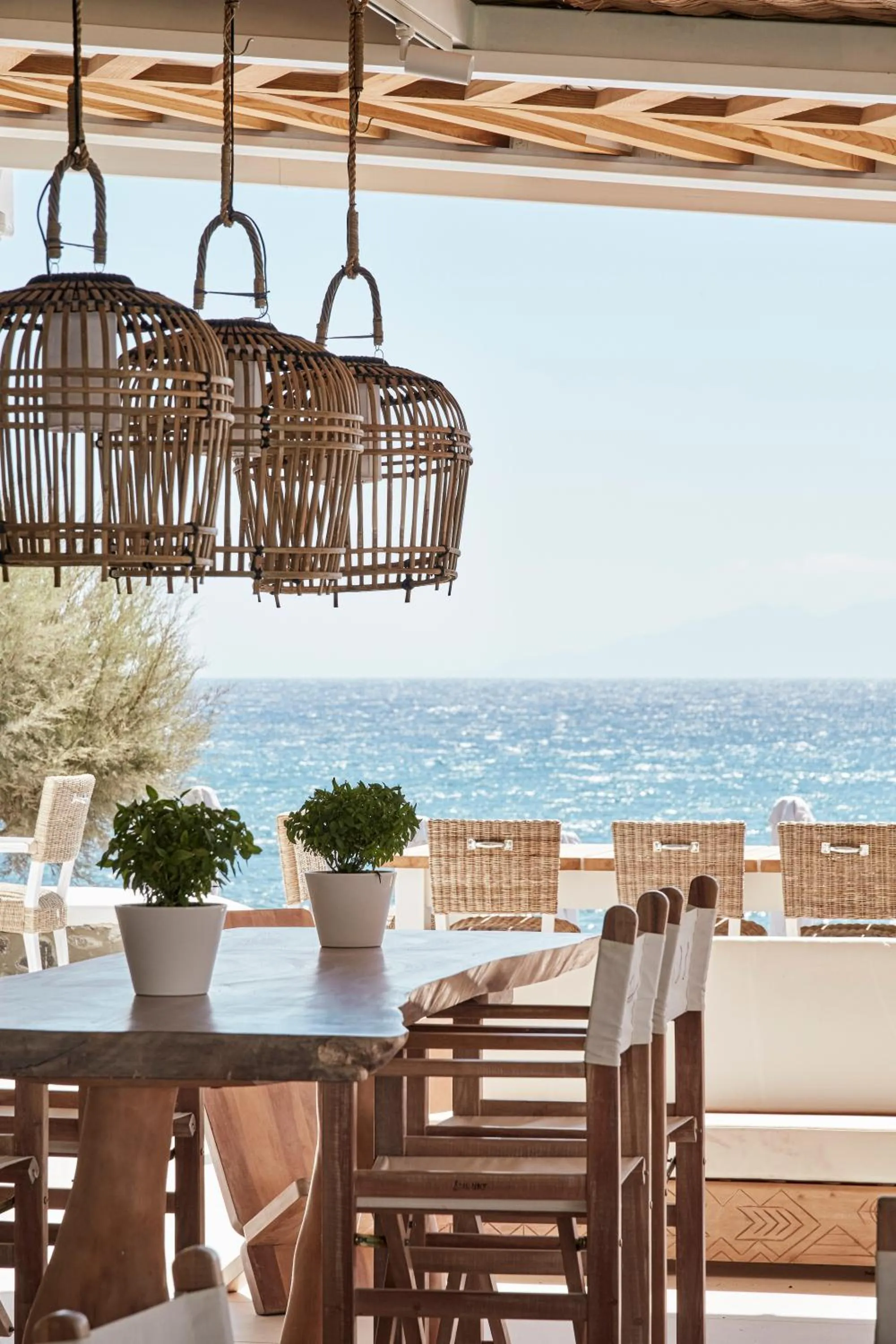 Dining area in Nikki Beach Resort & Spa Santorini