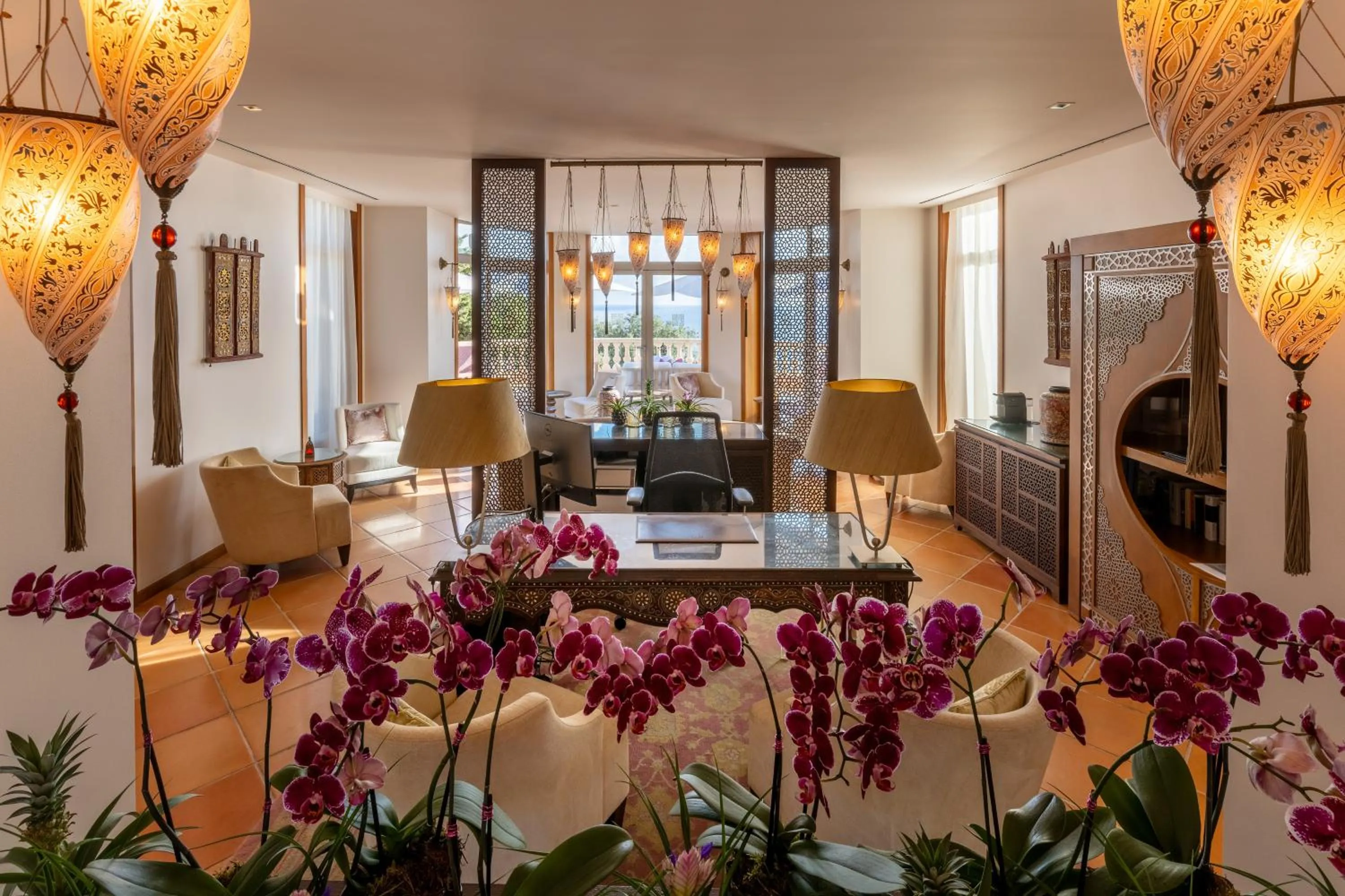 Lobby or reception in Tiara Yaktsa Côte d’Azur