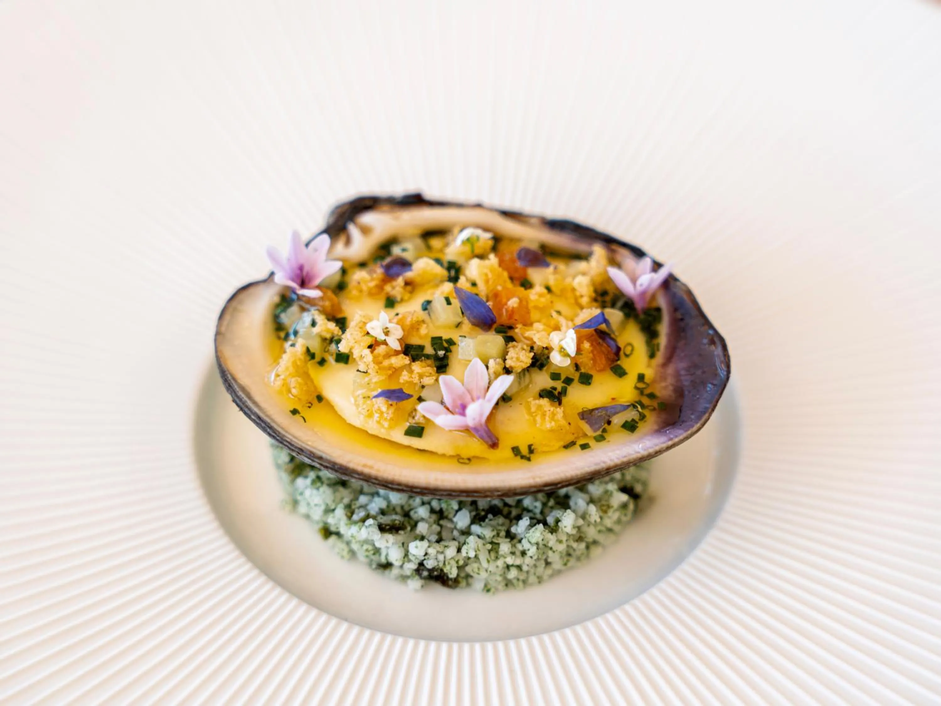 Restaurant/places to eat in Tiara Yaktsa Côte d’Azur