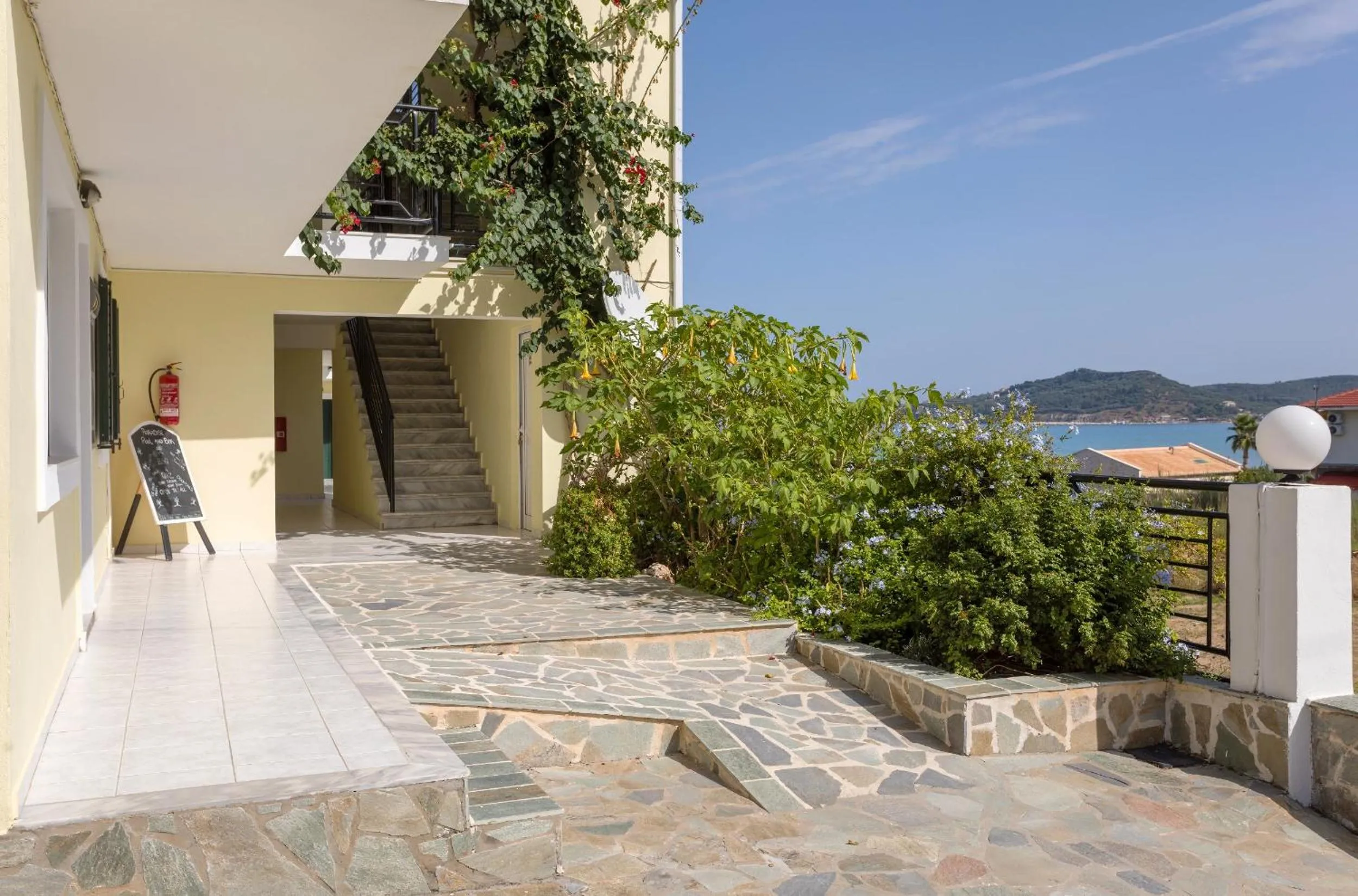 Facade/entrance in Sea View Hotel