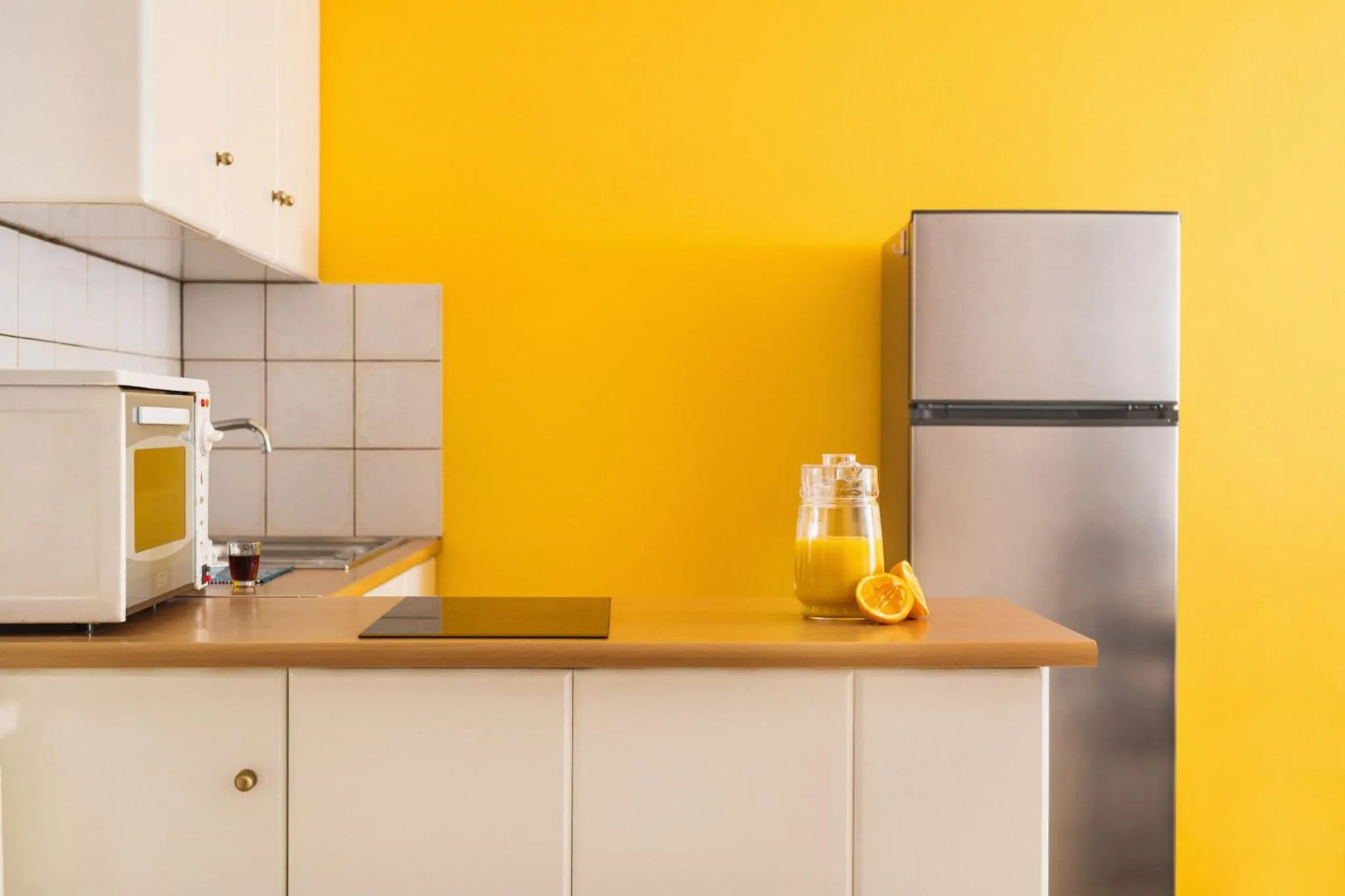 Kitchen or kitchenette in Sea View Hotel