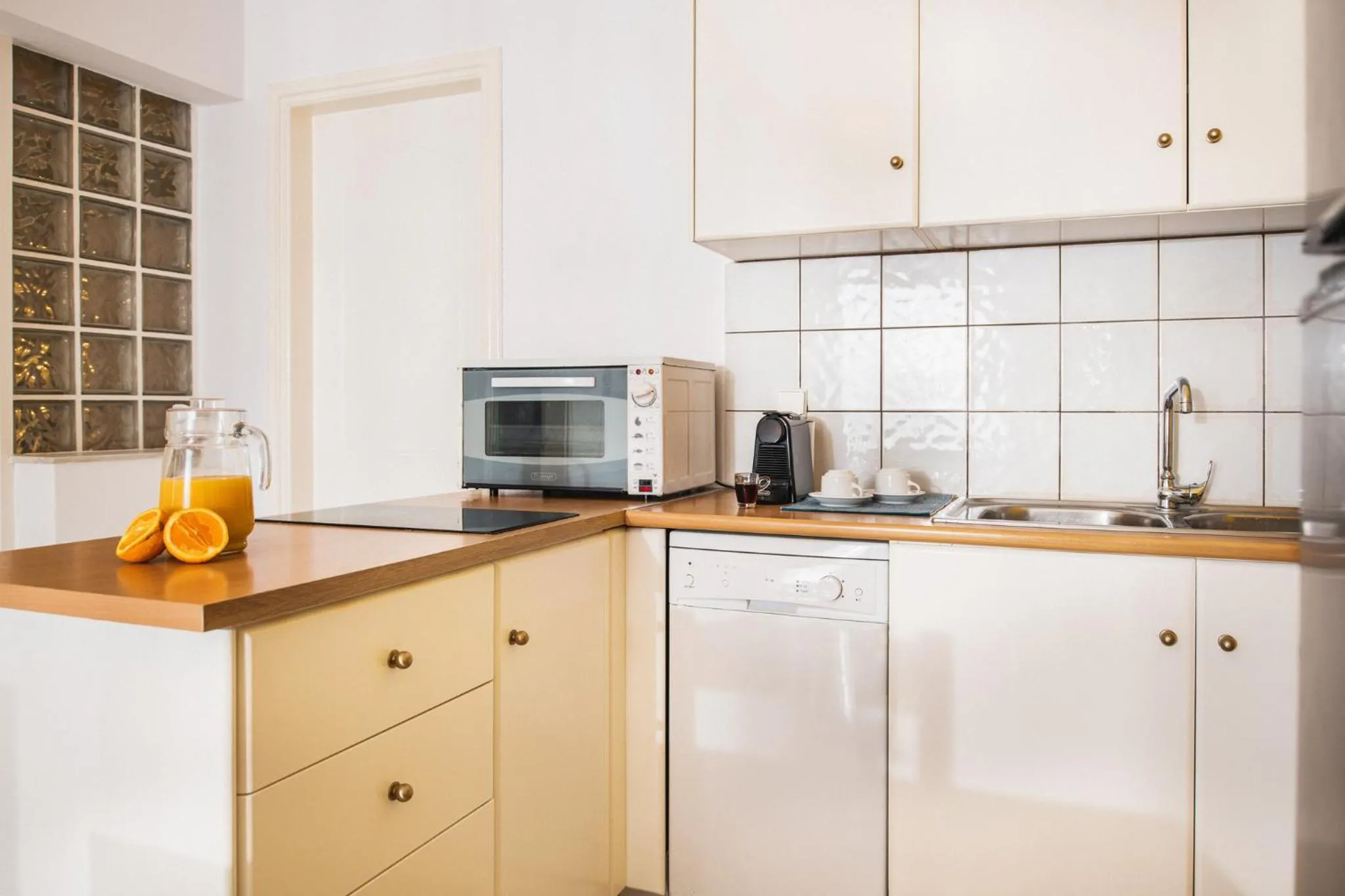 Kitchen or kitchenette in Sea View Hotel