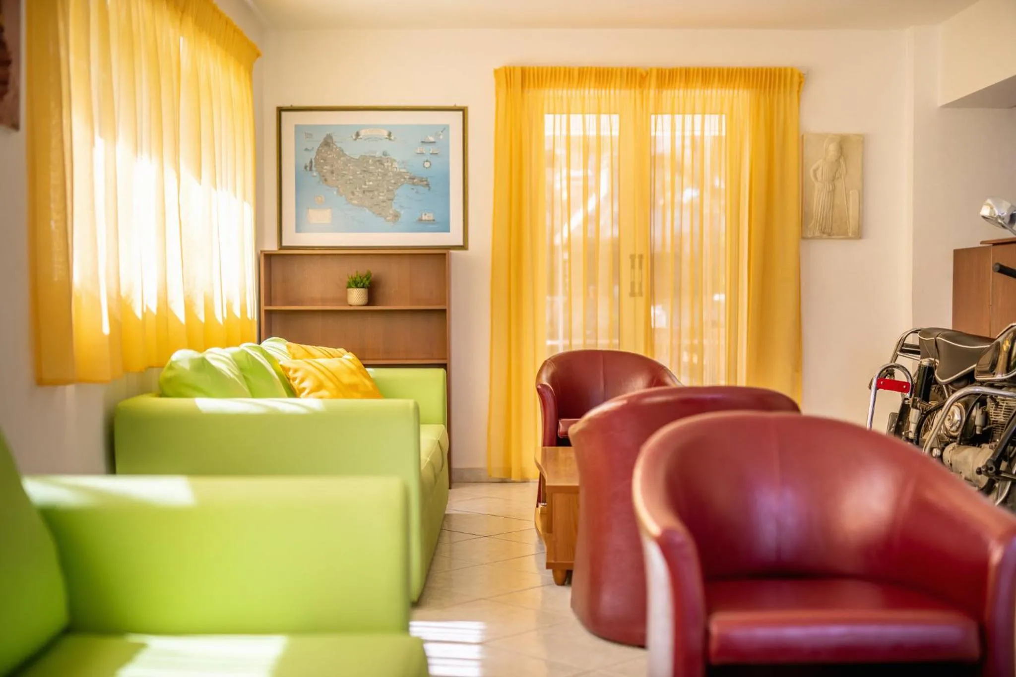 Lobby or reception in Sea View Hotel