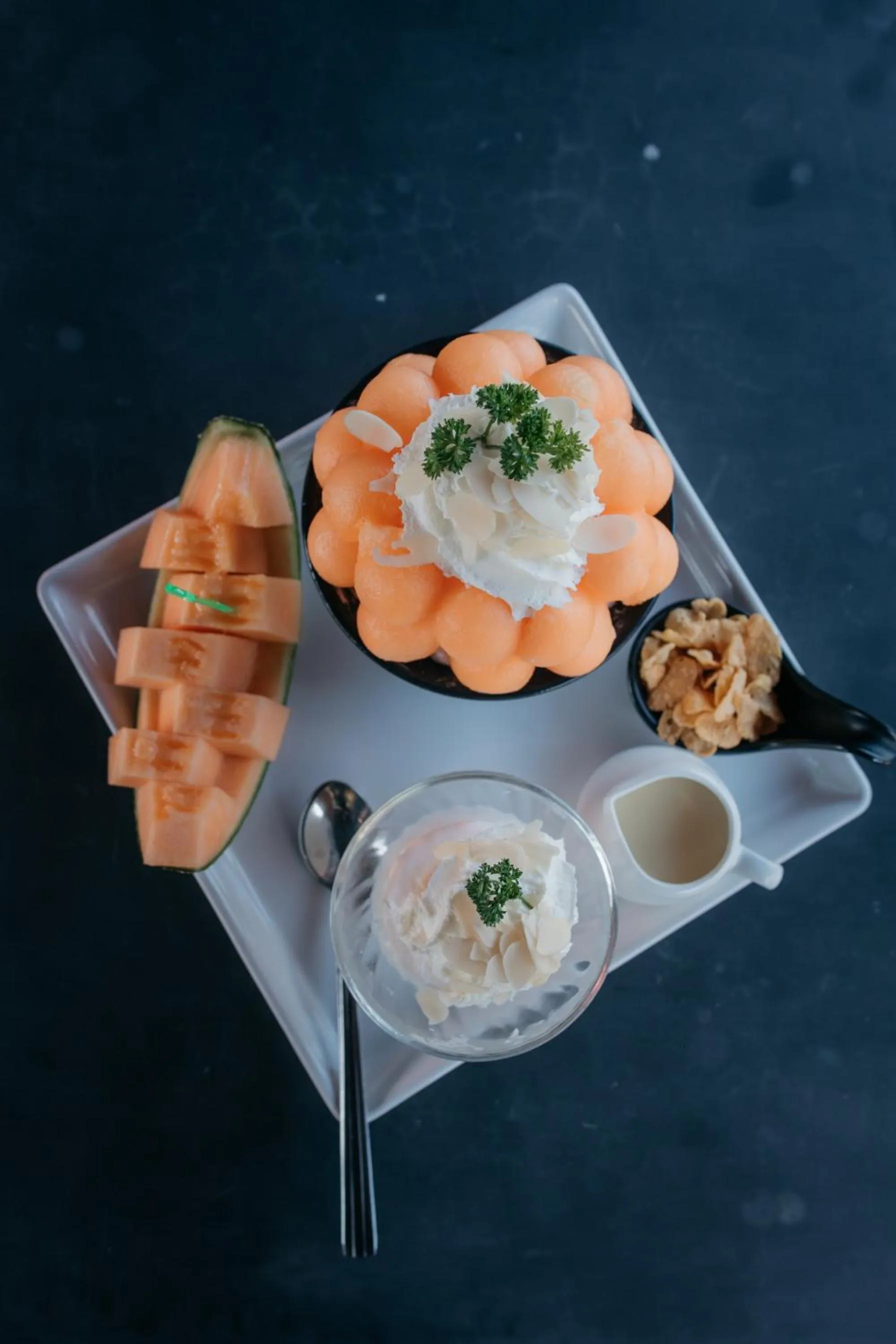 Food and drinks in Kipbox Hotel Trang