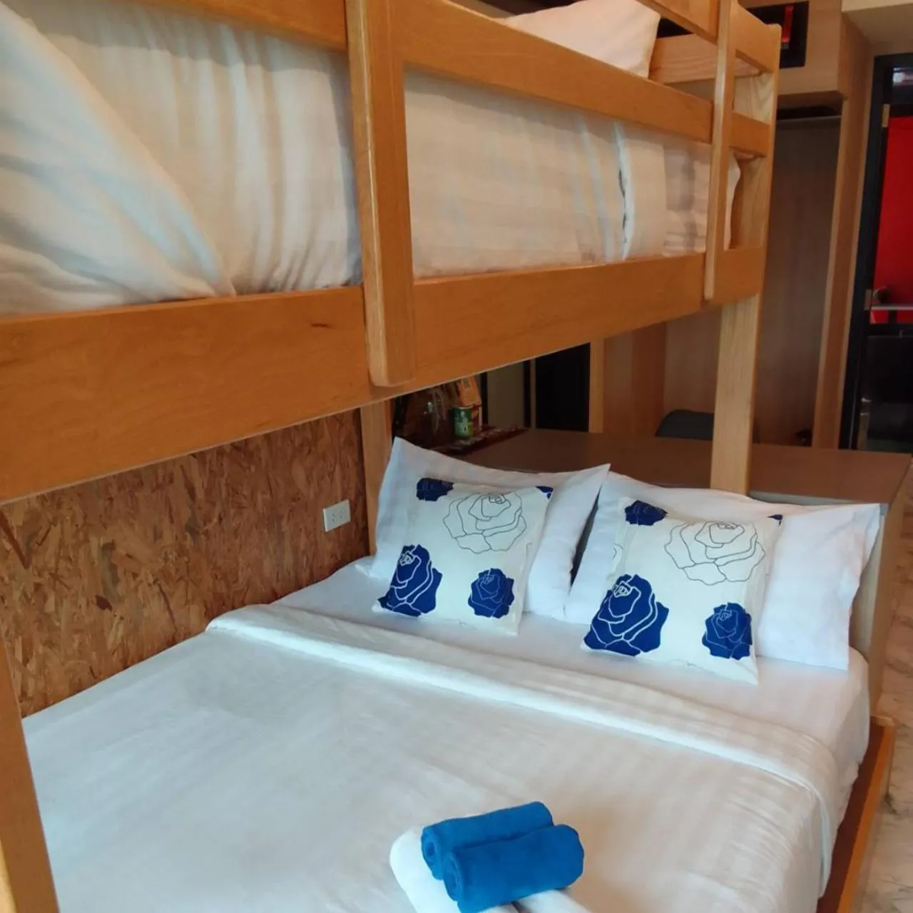 bunk bed in Kipbox Hotel Trang