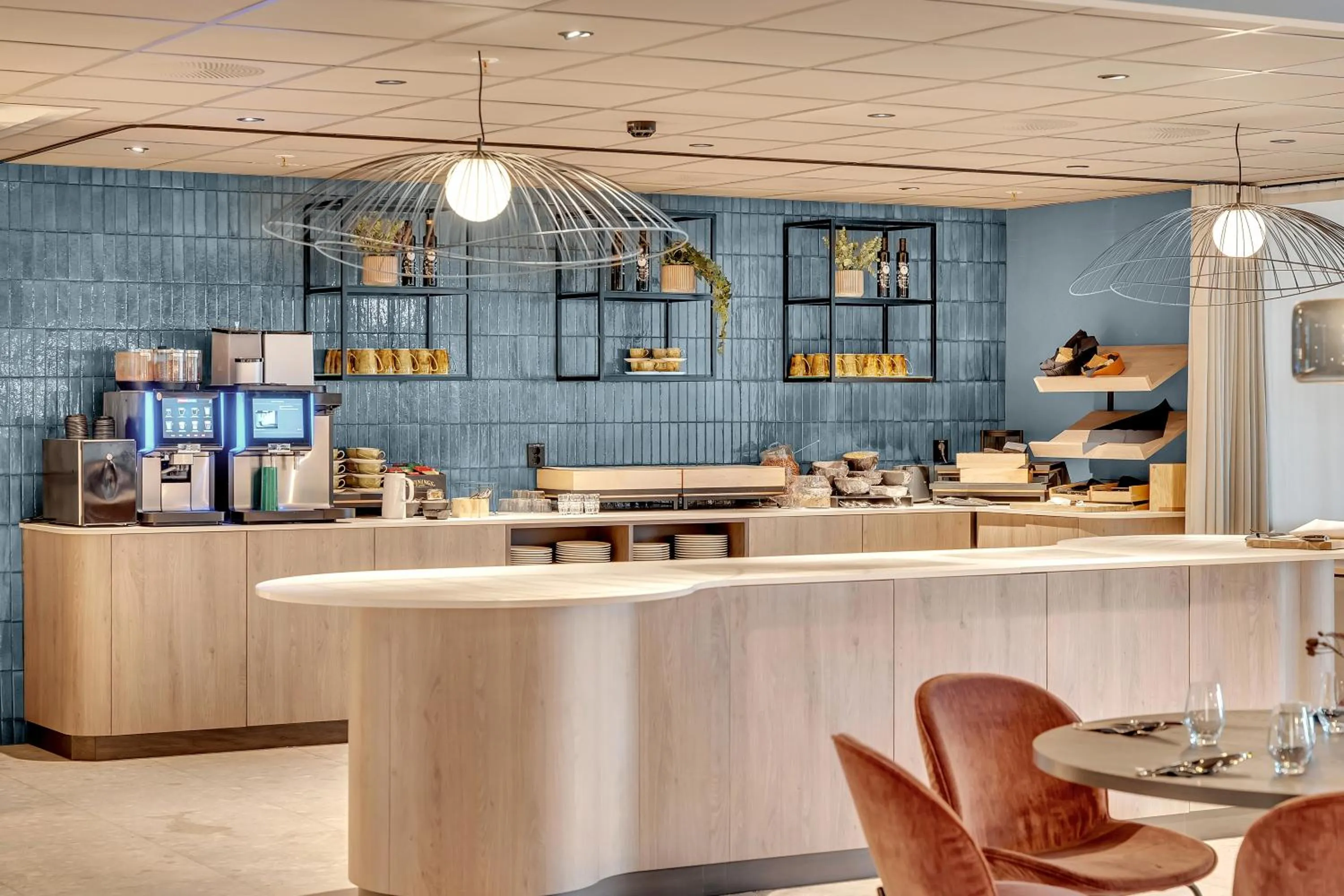 Breakfast in Frichs Hotel Hamar