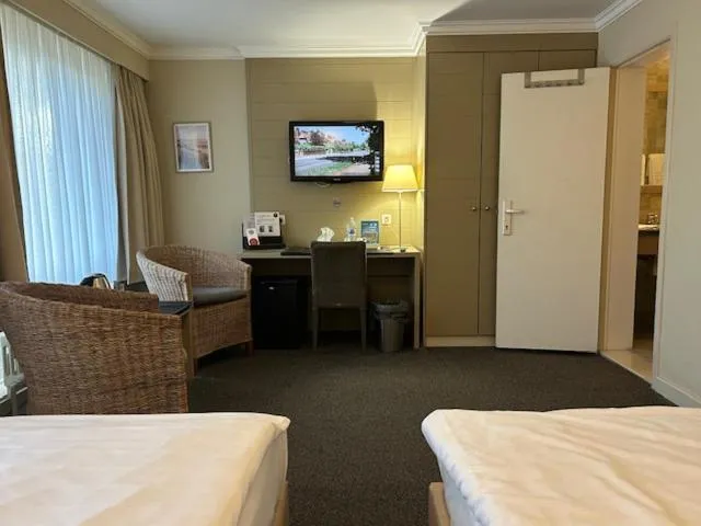Twin Room in Hotel Atlas