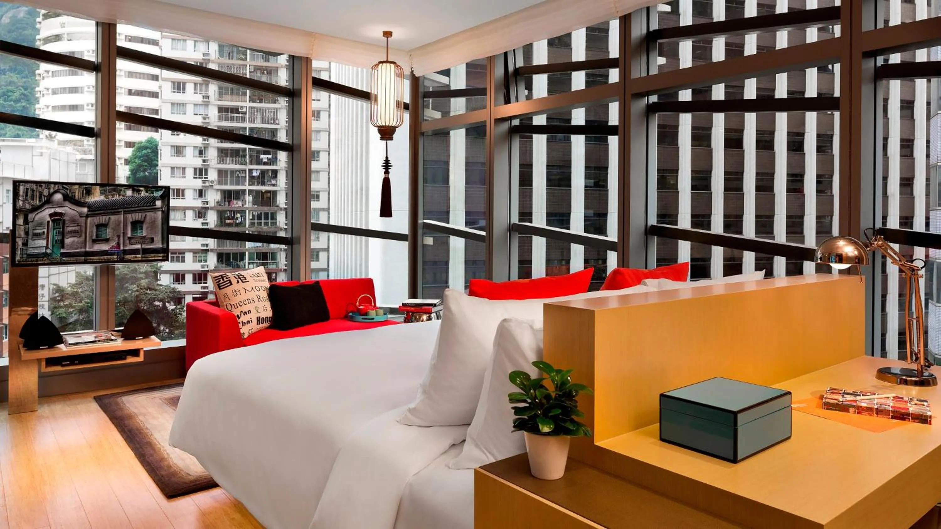 Photo of the whole room in Hotel Indigo Hong Kong Island by IHG