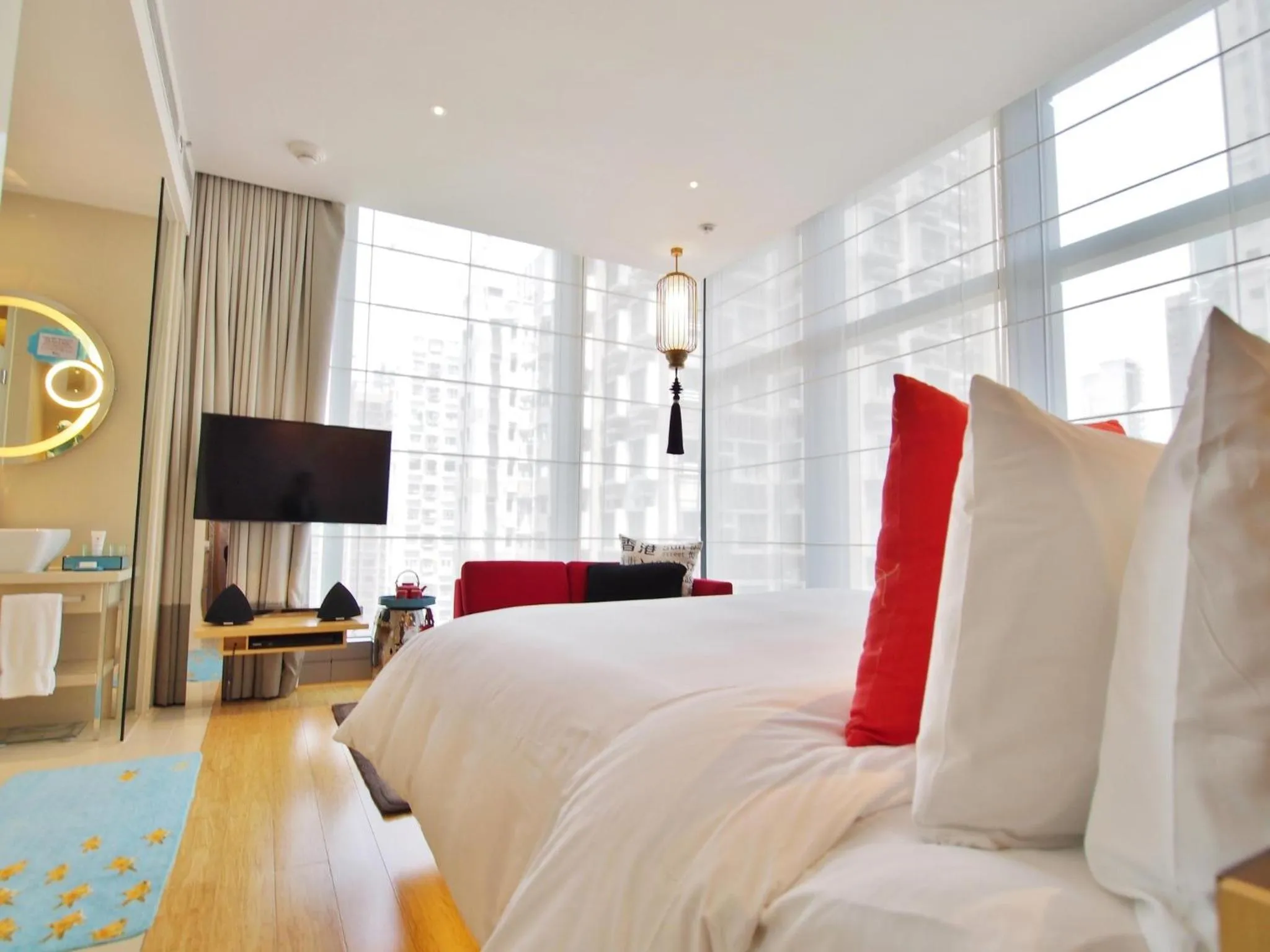 Photo of the whole room, Bed in Hotel Indigo Hong Kong Island by IHG