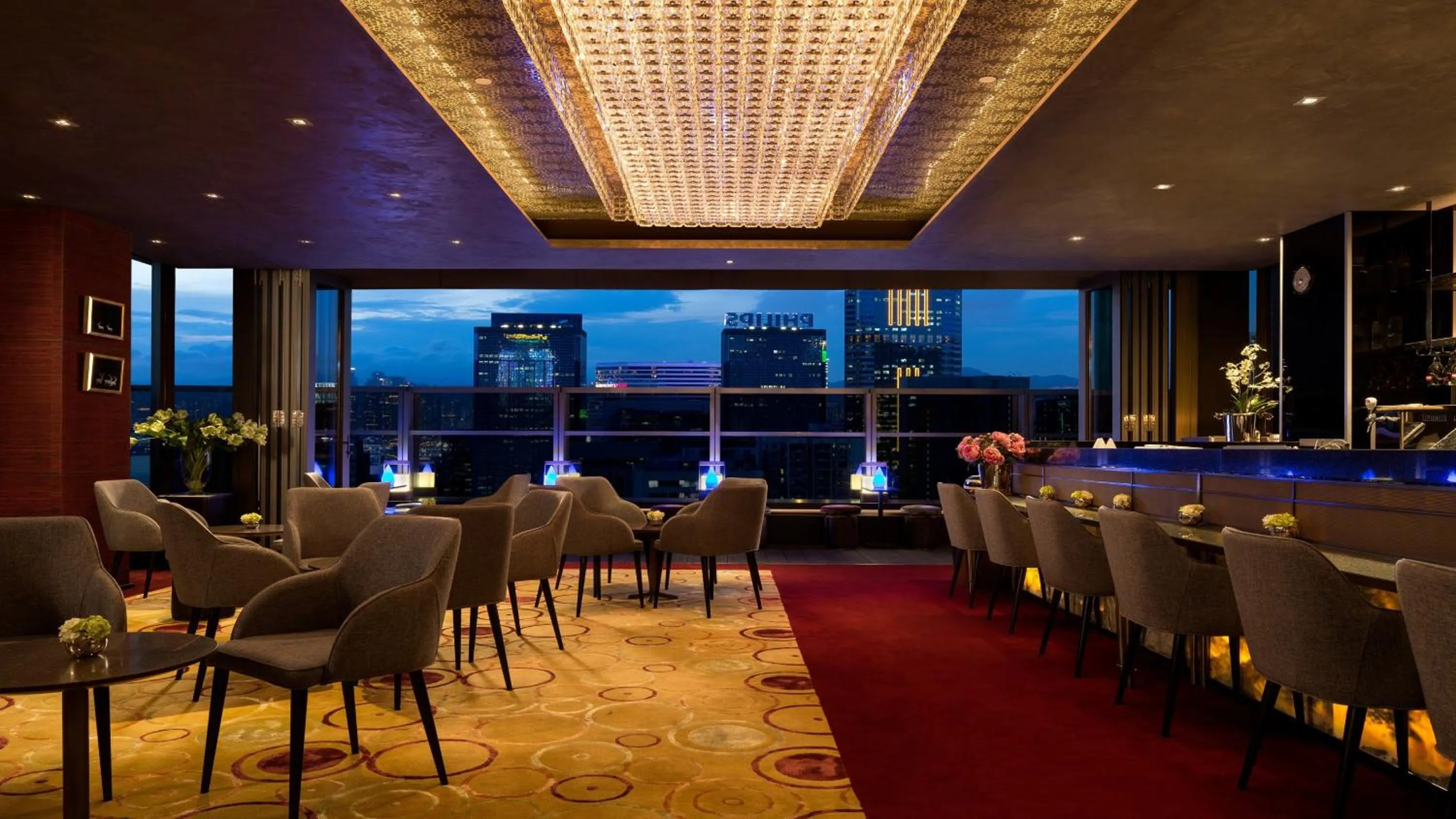 Lounge or bar in Hotel Indigo Hong Kong Island by IHG