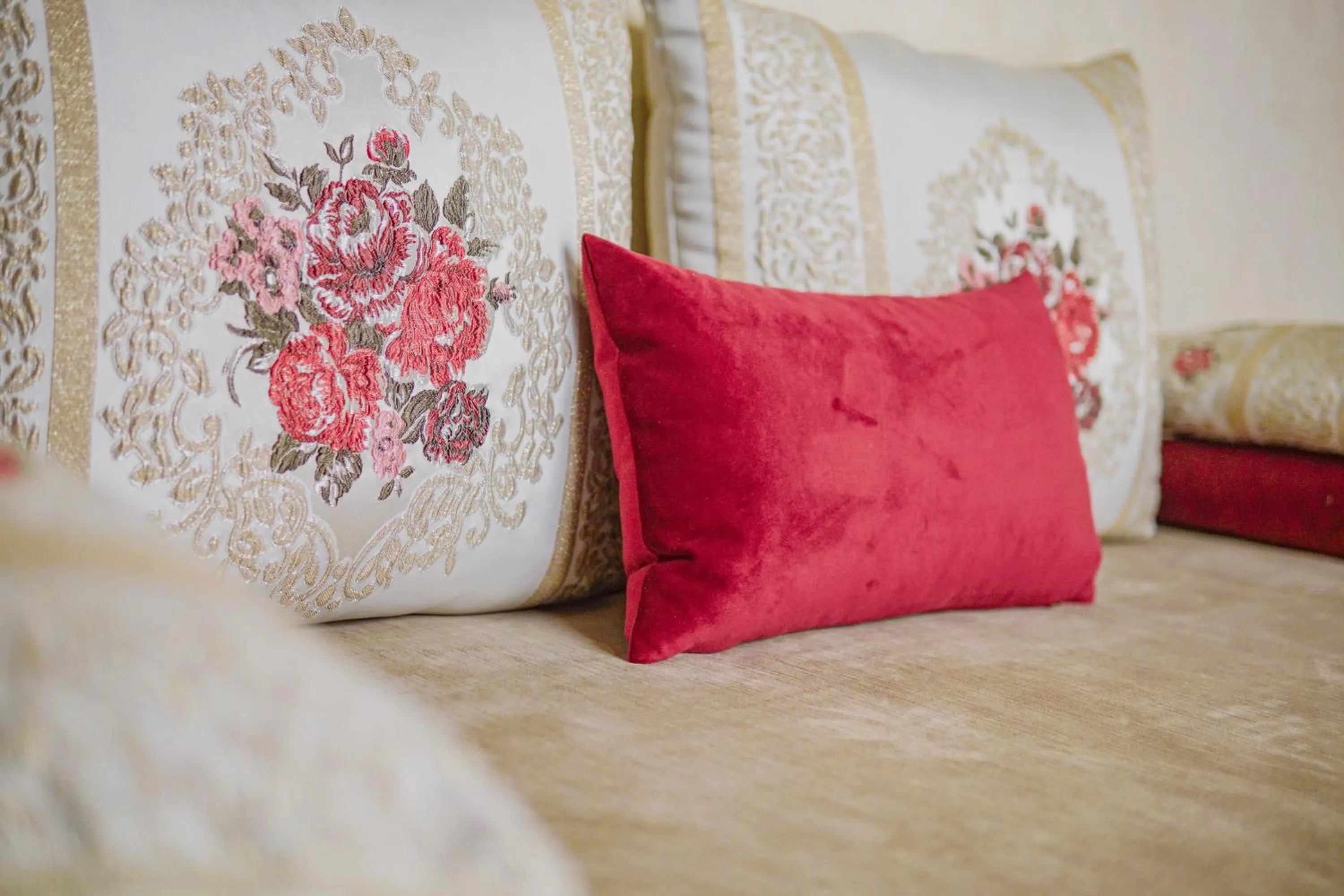 Communal lounge/ TV room, Bed in Riad Zidania