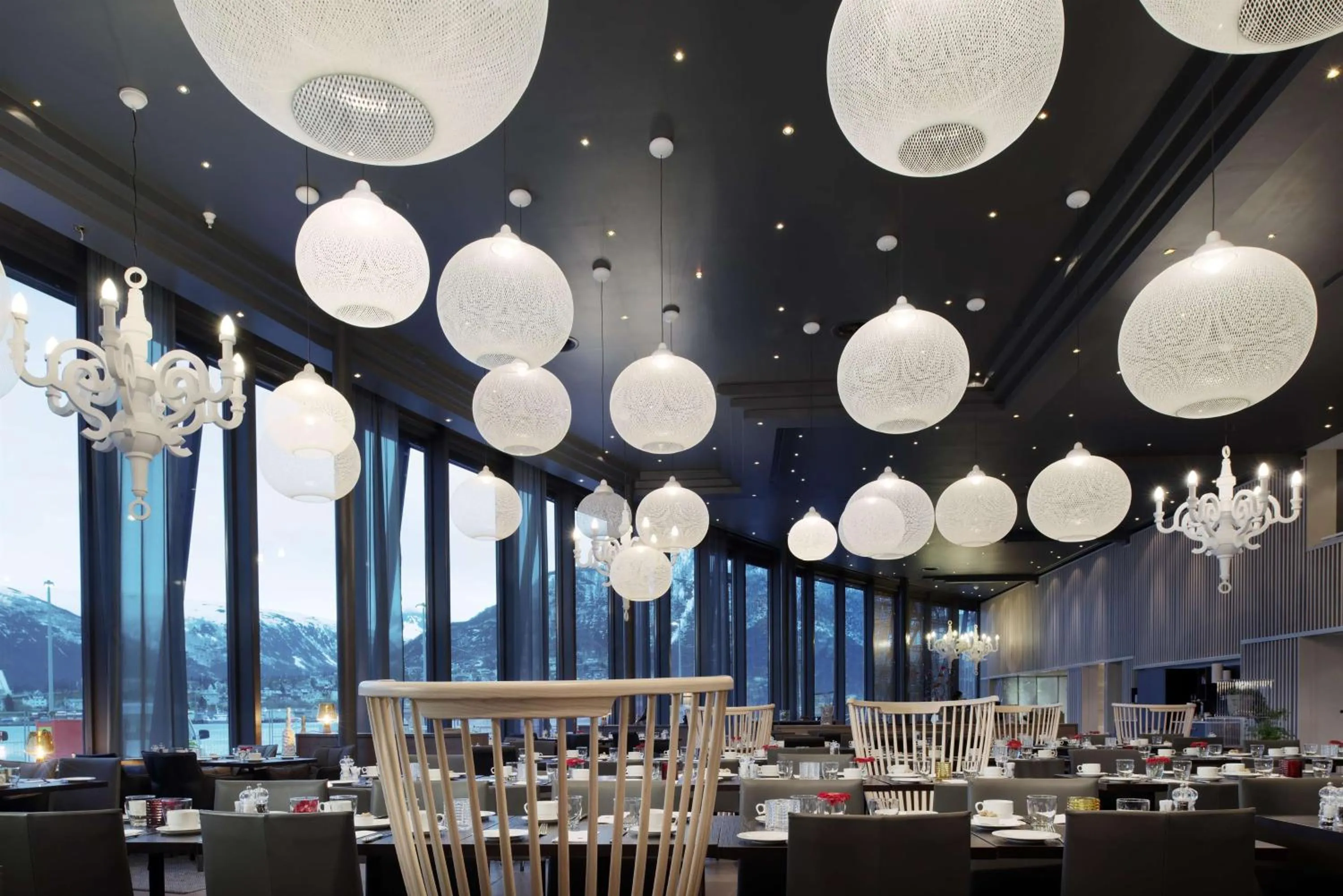 Restaurant/places to eat in Scandic Ishavshotel