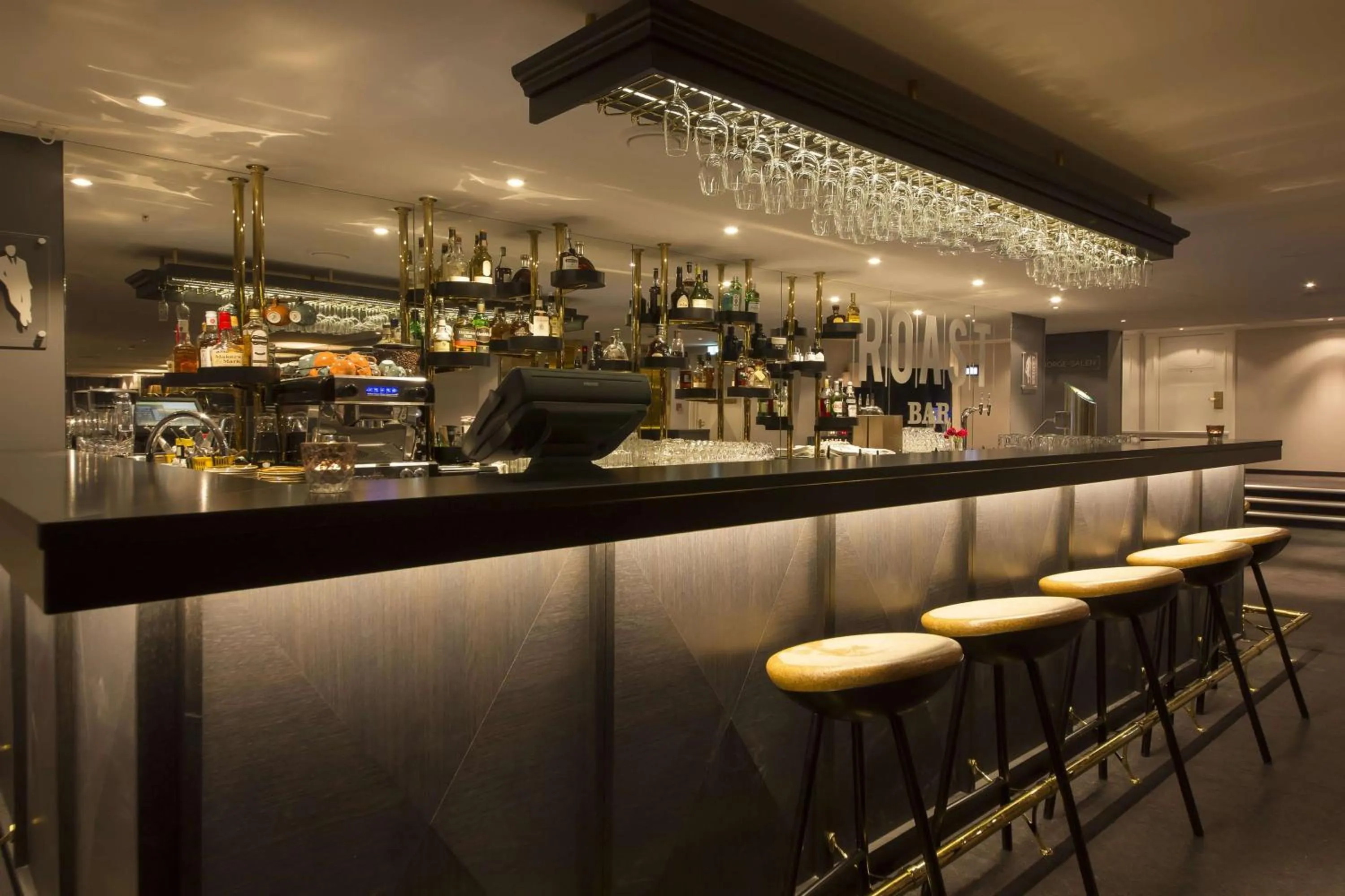 Lounge or bar in Scandic Ishavshotel