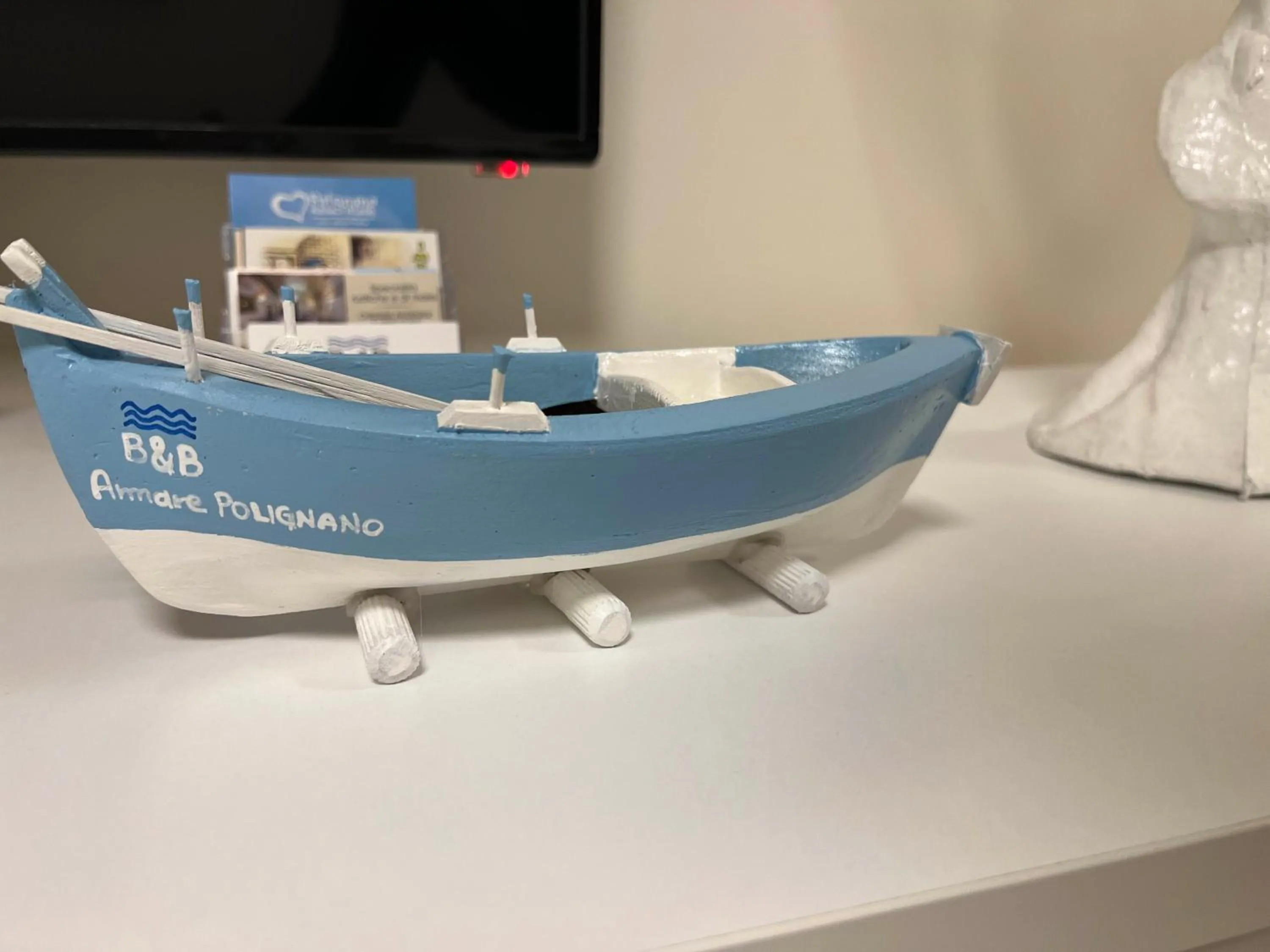 hair dresser in B&B Amare POLIGNANO