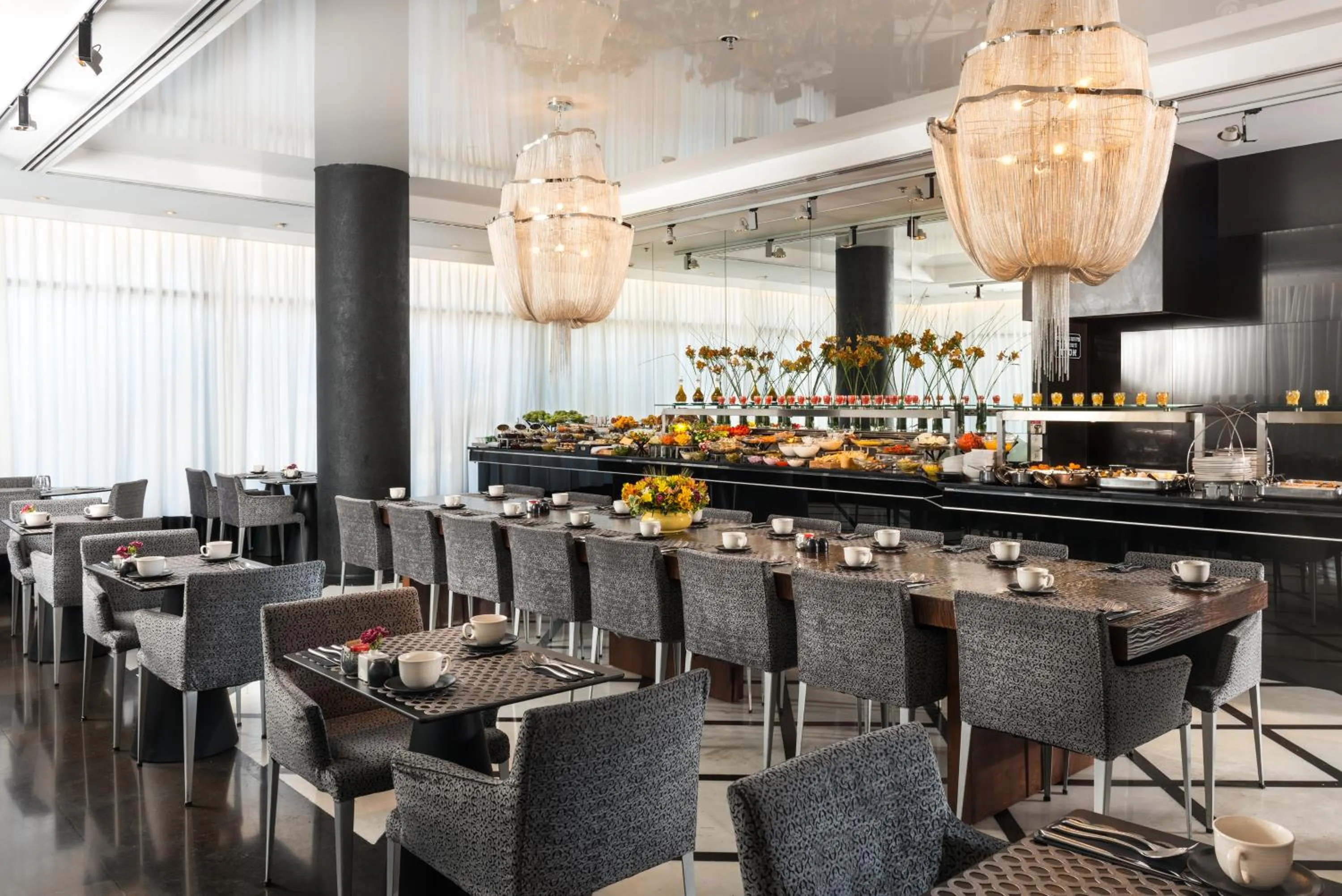 Restaurant/places to eat in Leonardo Boutique Hotel Tel Aviv