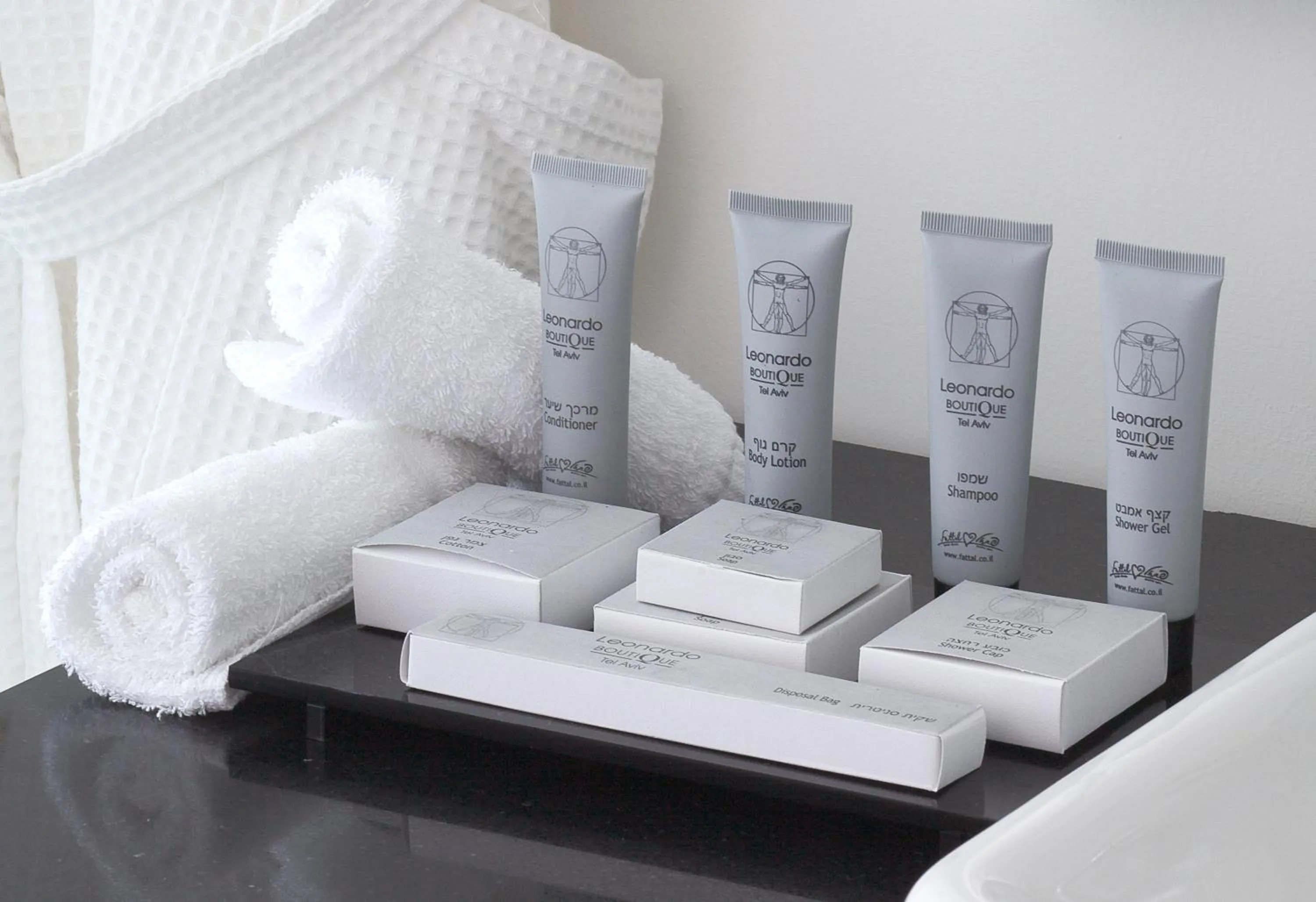 Bedroom, Bed in Leonardo Boutique Hotel Tel Aviv