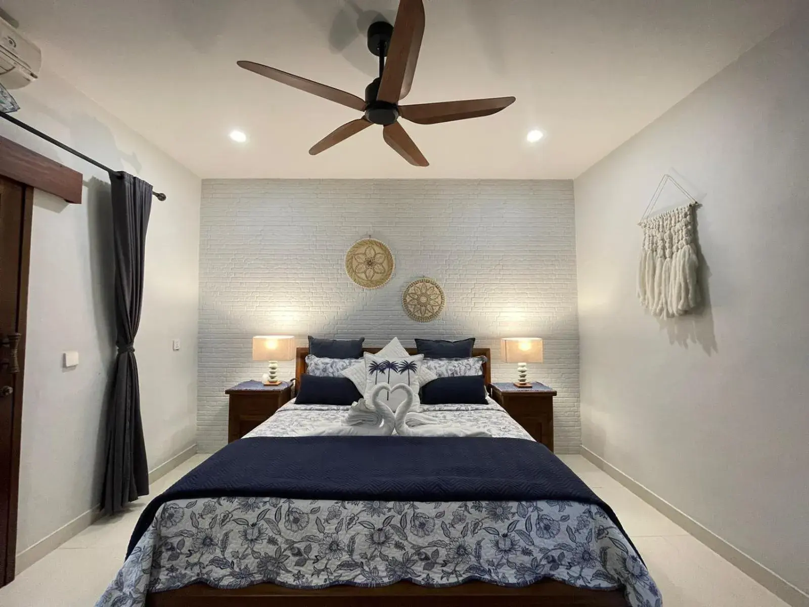 Bed in Bali Santi Bungalows Bed in Bali Santi Bungalows