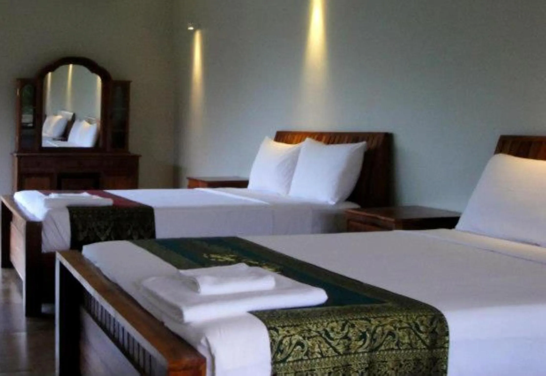 Bedroom, Bed in Memoria Palace & Resort