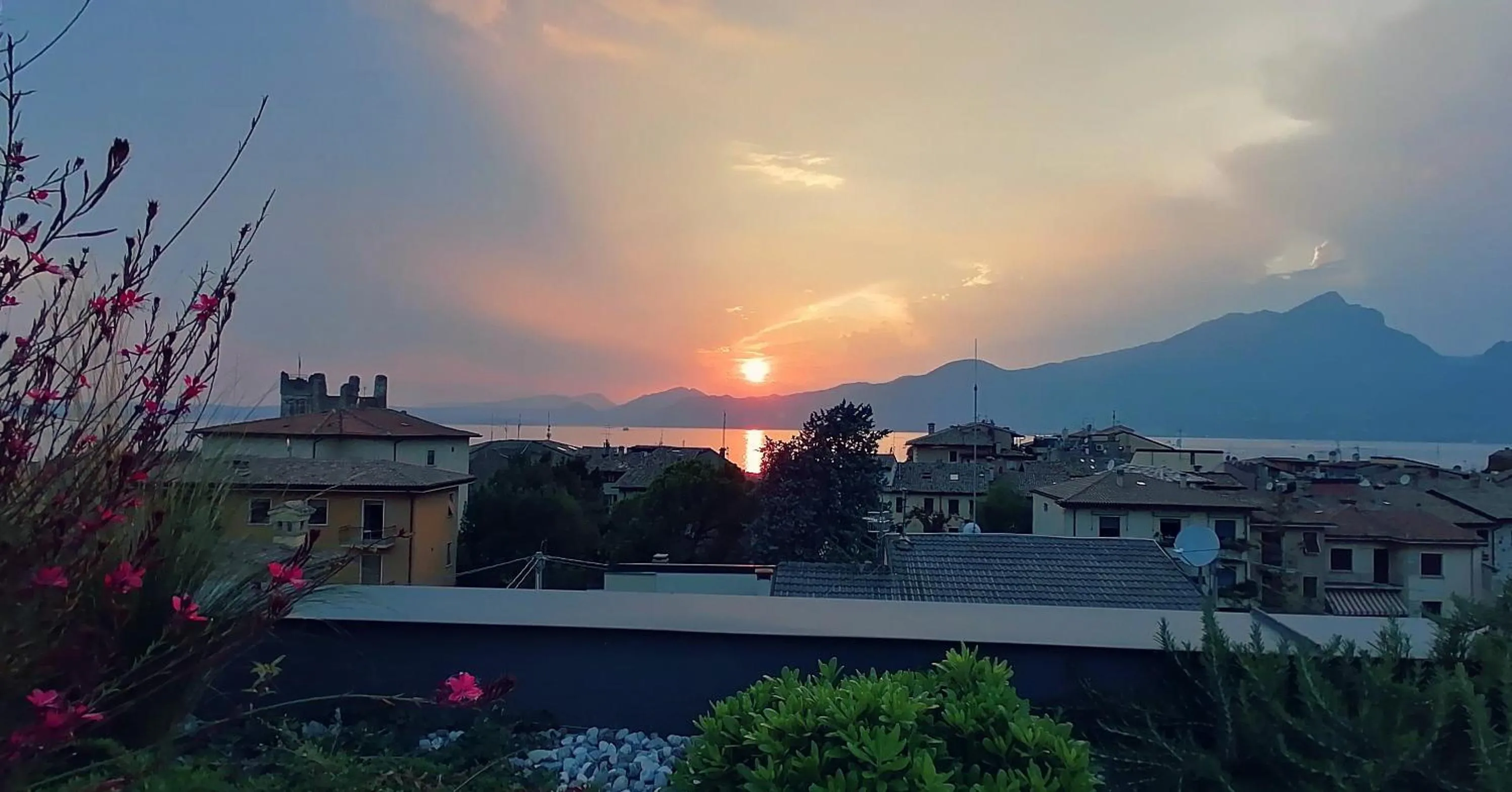 Neighbourhood in Suite Laura - Torri del Benaco