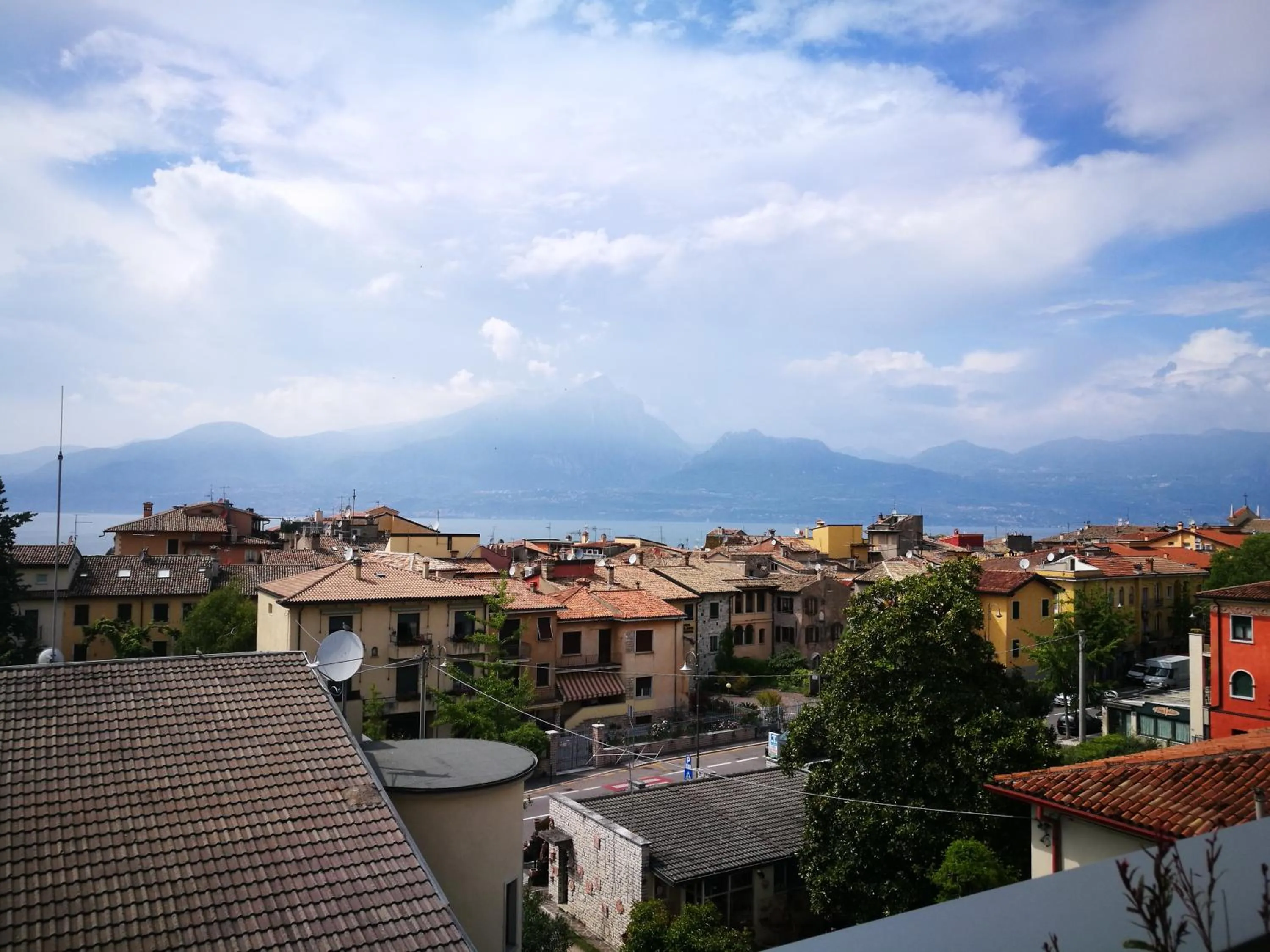 Neighbourhood in Suite Laura - Torri del Benaco