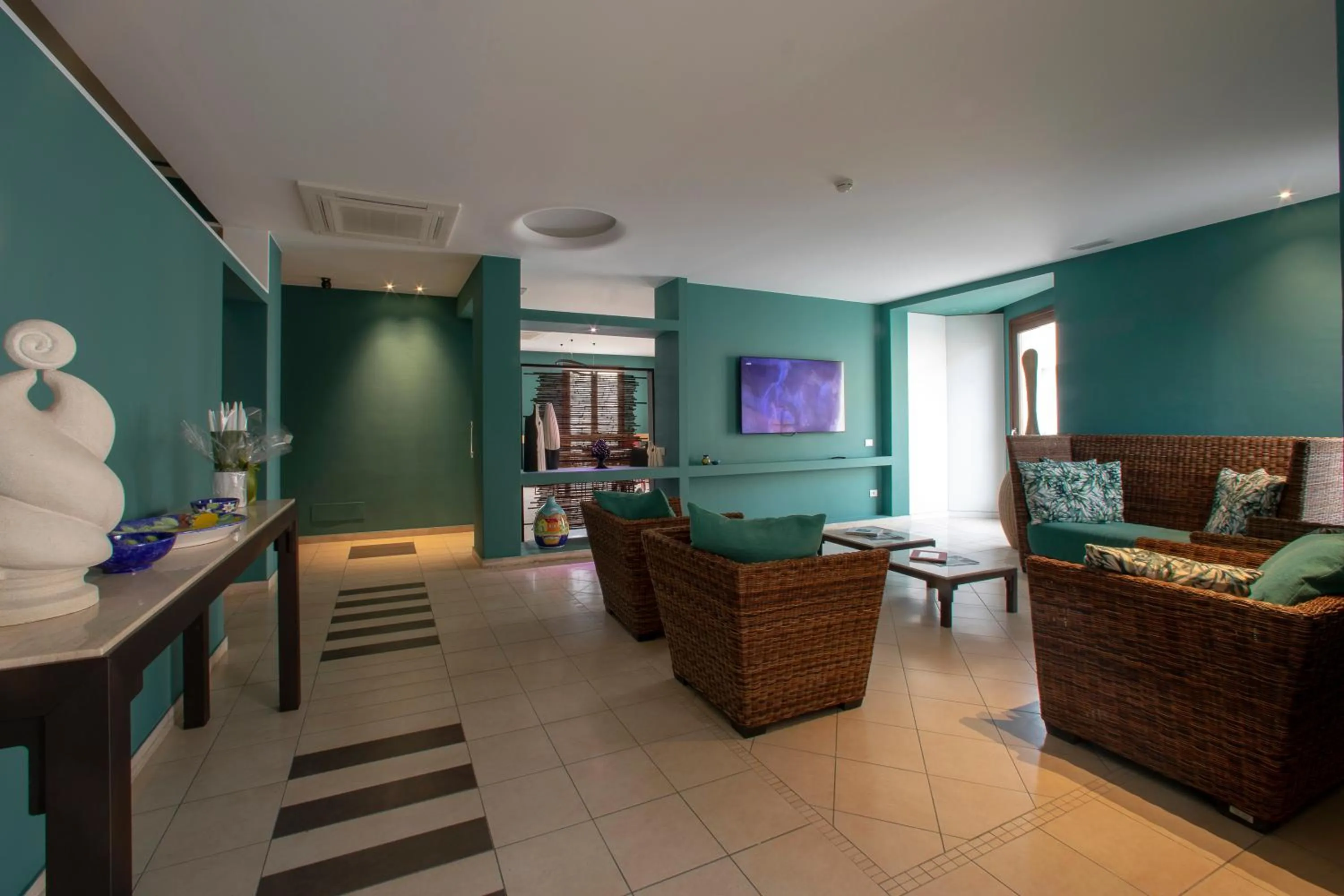 Lobby or reception in Insula Hotel