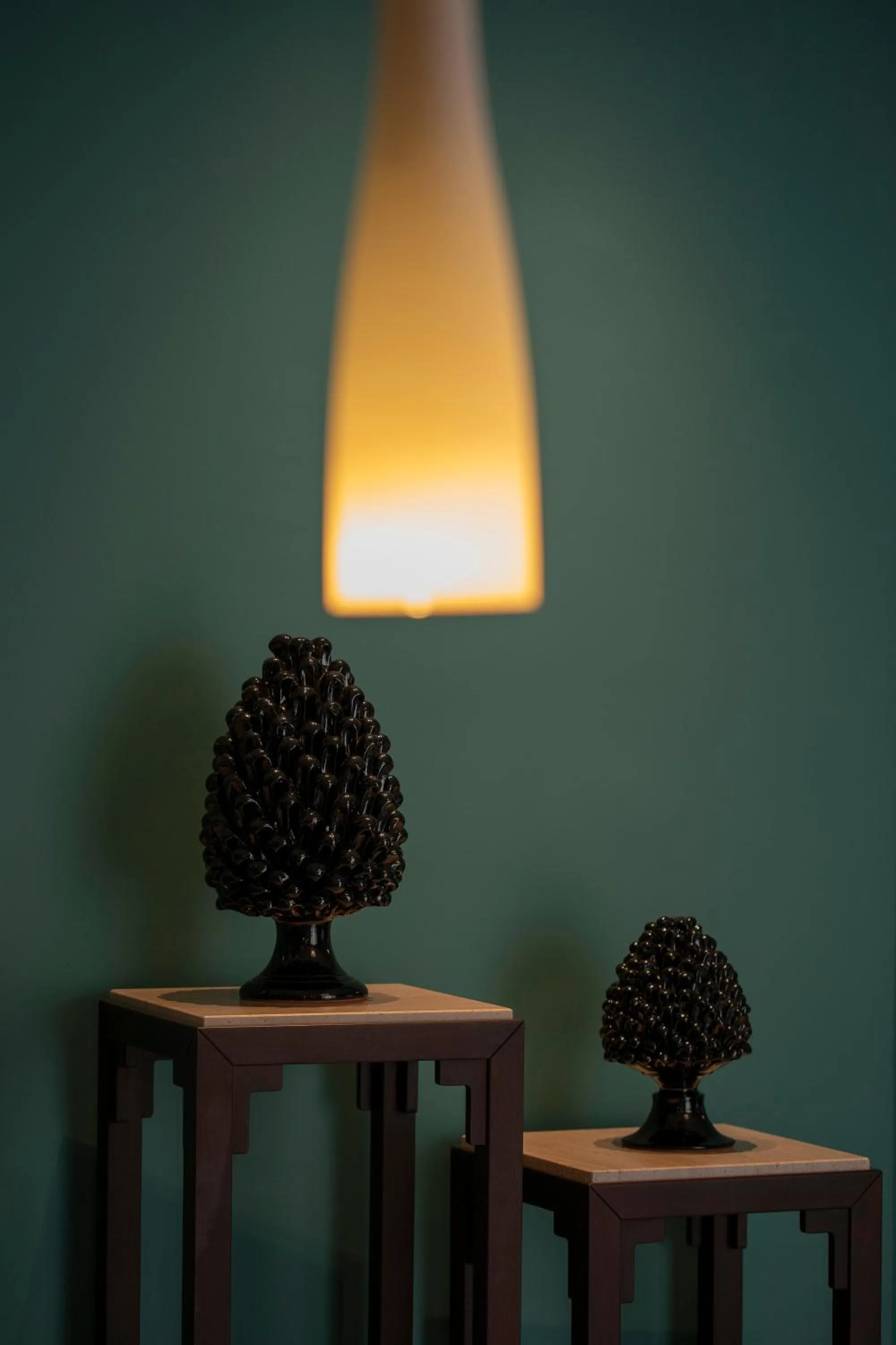 Communal lounge/ TV room in Insula Hotel