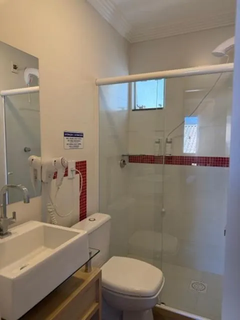 Bathroom in Pousada Cristalmar