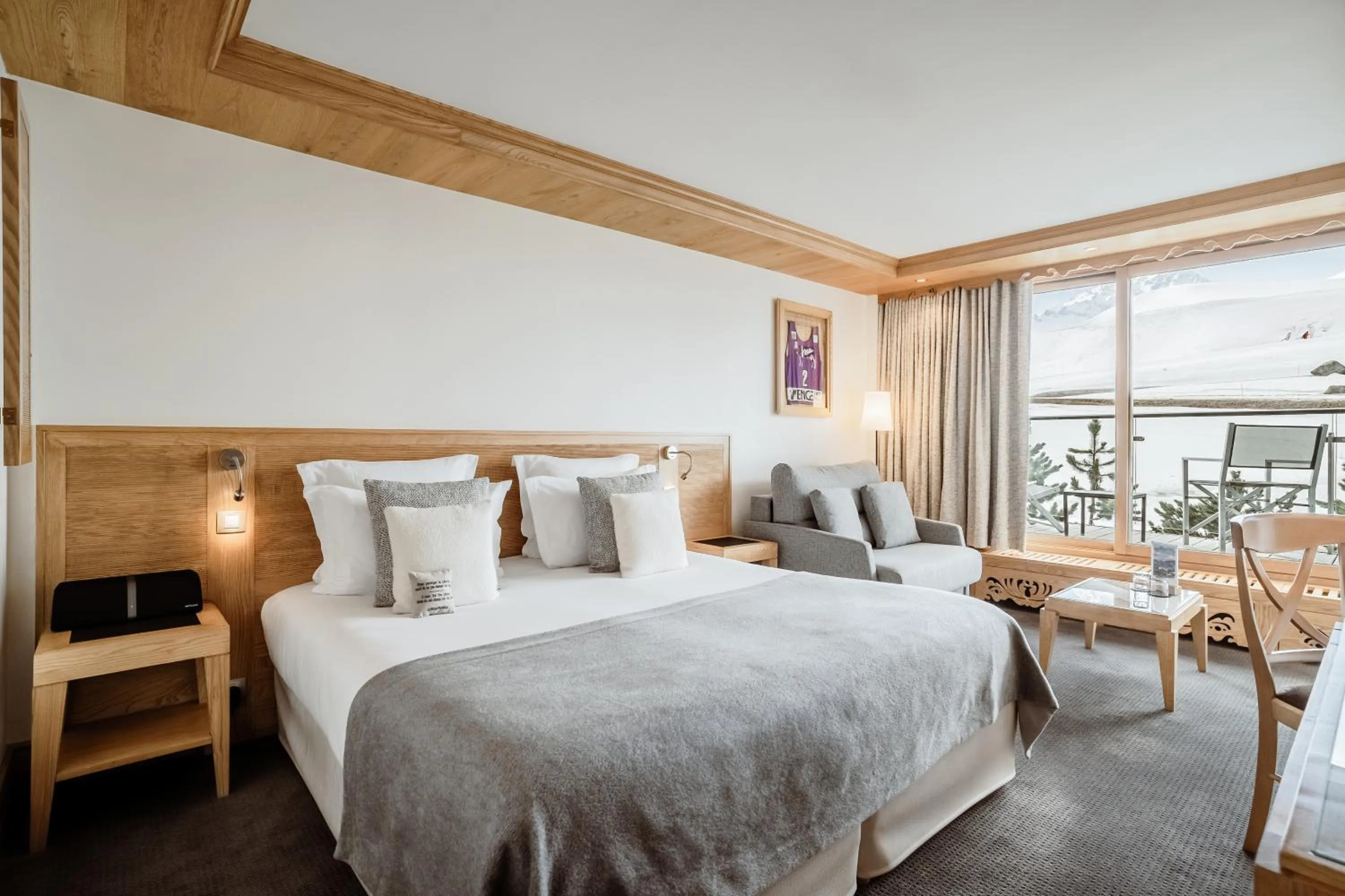 Bedroom, Bed in Hotel Annapurna